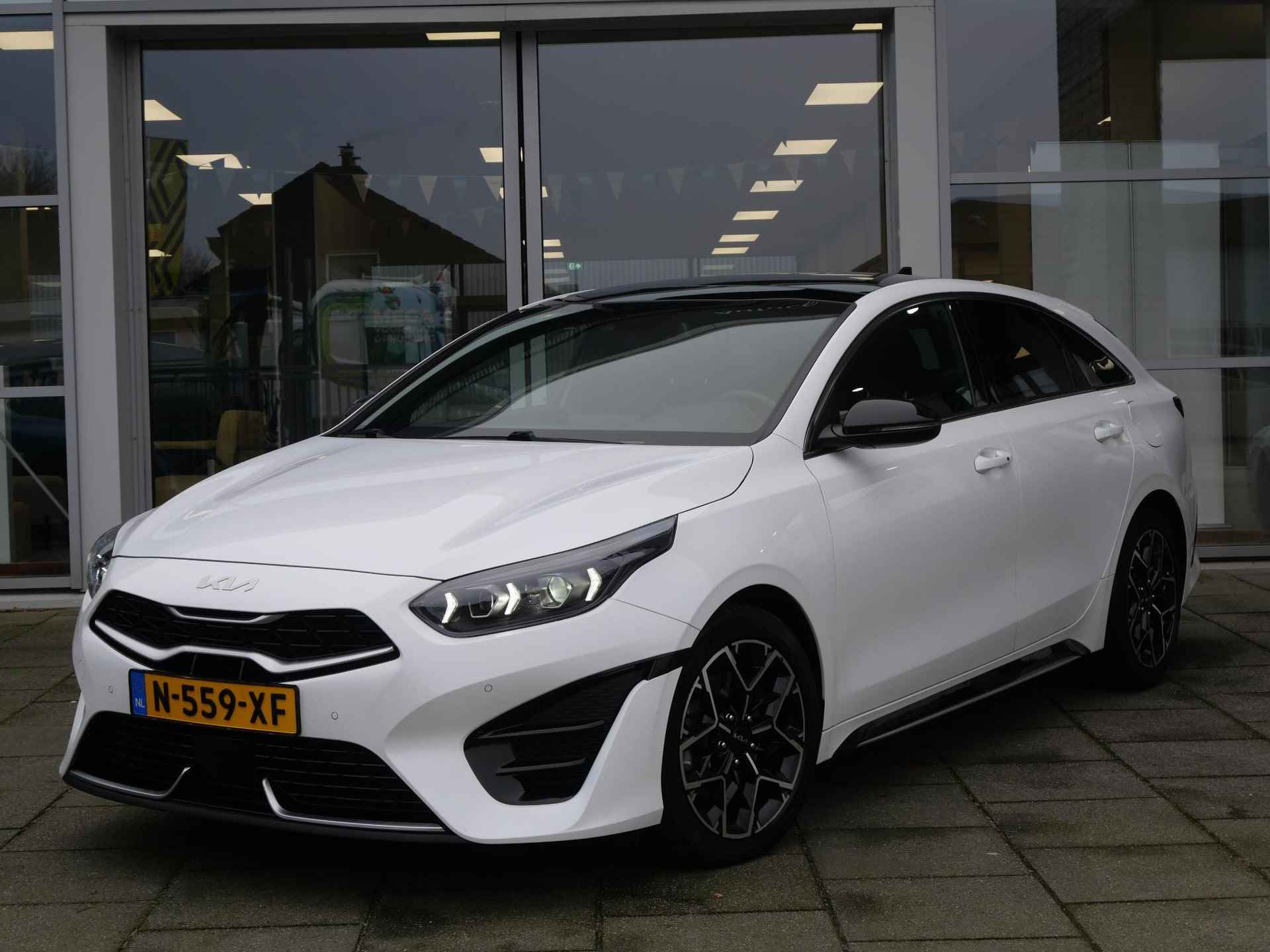 Kia ProCeed 1.5 T-GDi GT-PlusLine | Panoramadak | JBL Audio | Origineel Nederlands - 22/23