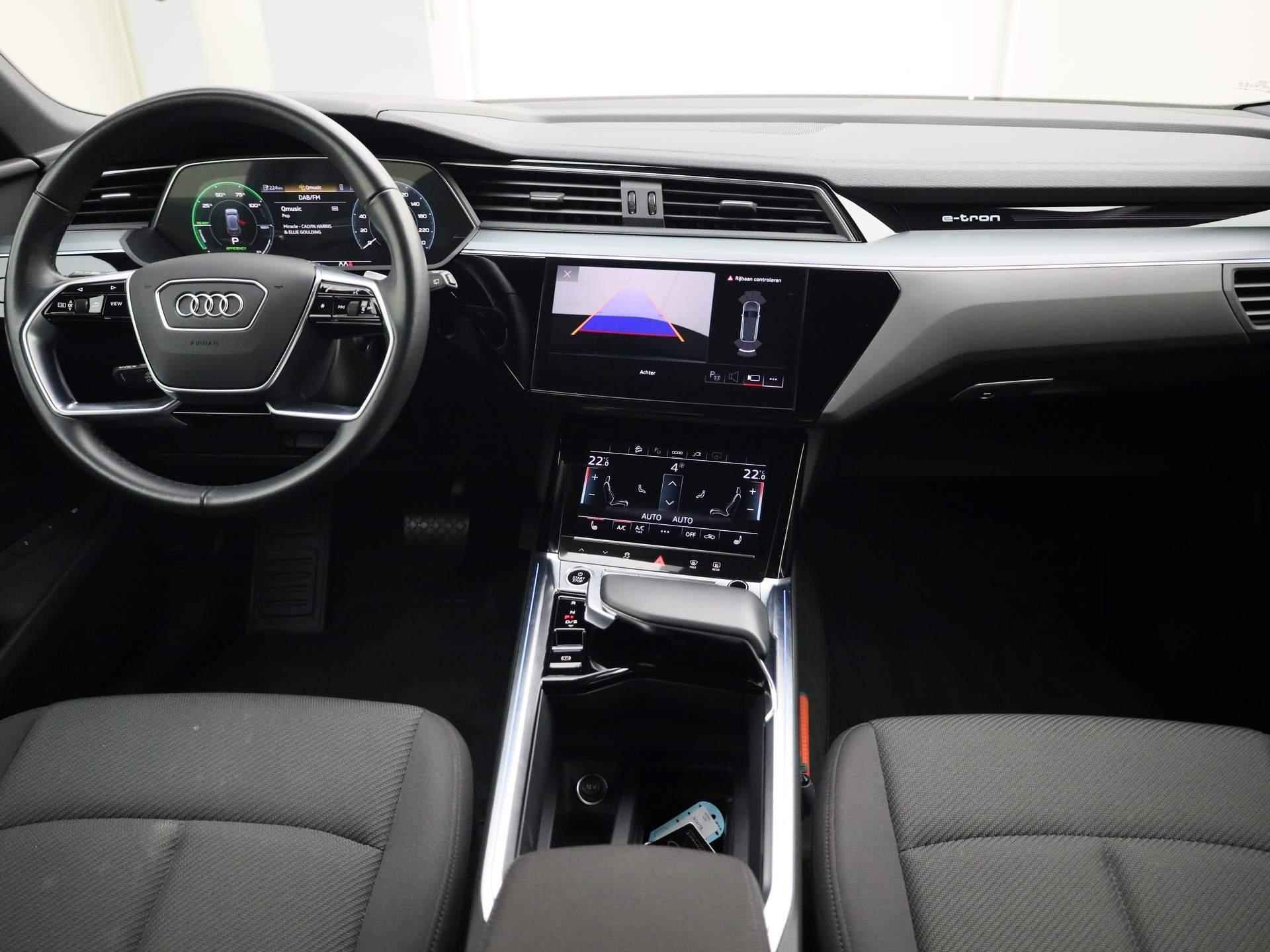 Audi e-tron 55 quattro Advanced 300kW/408PK 95 kWh · Navigatie · Luchtvering · Camera+Parkeersensoren - 9/48