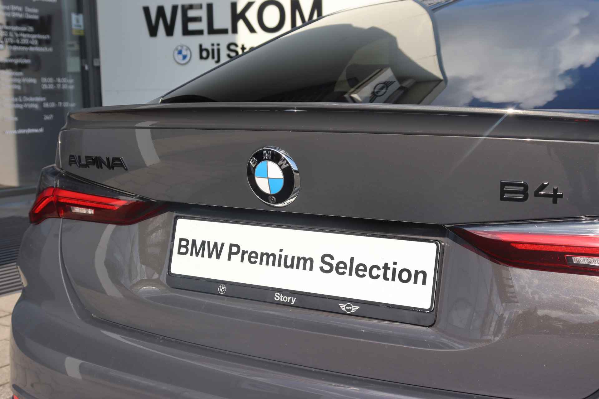 BMW 4 Alpina B4 / Driving Assistant Professional / Head Up DIsplay / Harman Kardon / Comfort Access / Surround View / Apple Carplay / Memory Seats / Panoramadak - 15/36