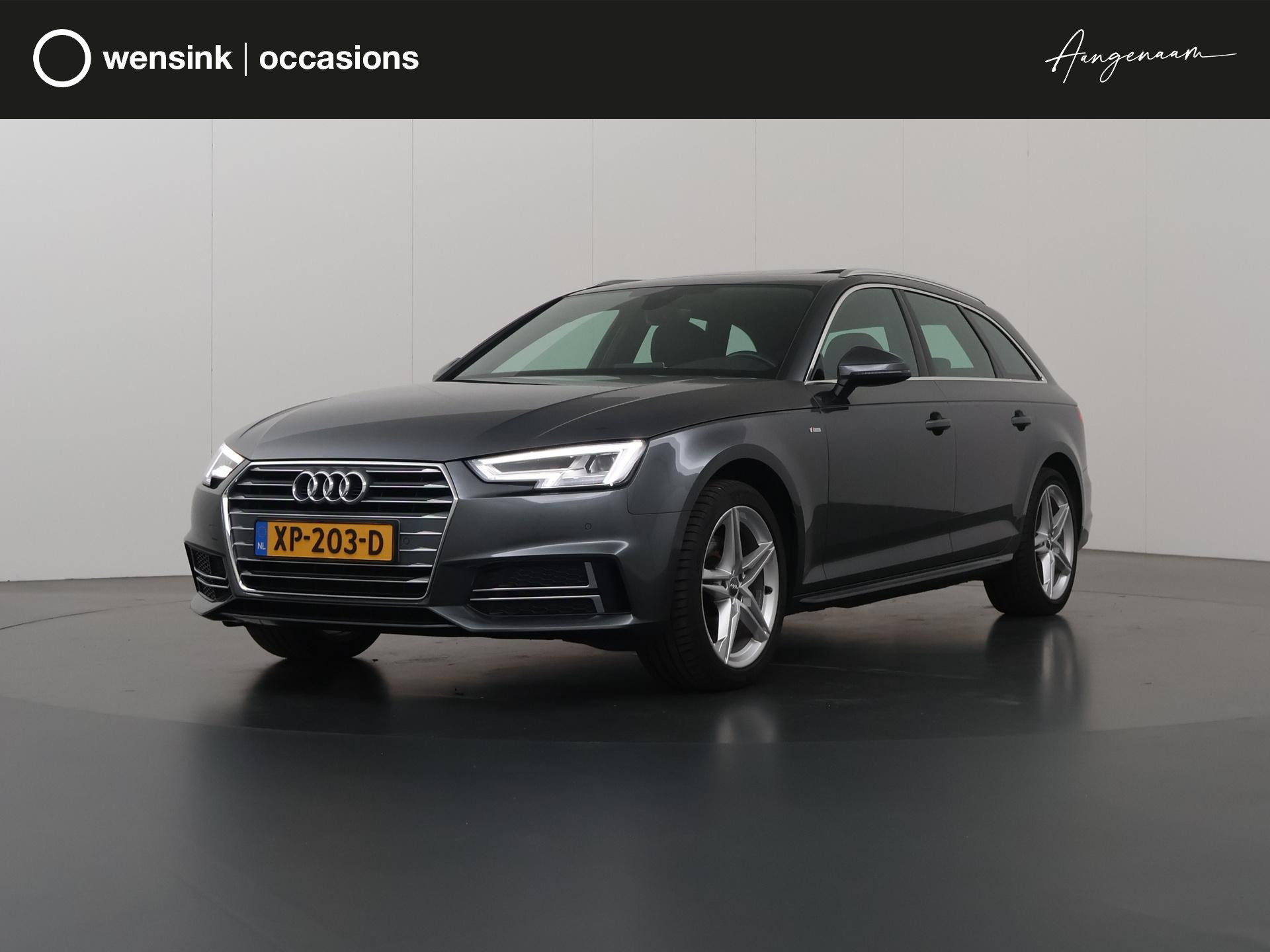 Audi A4 Avant 1.4 TFSI Sport S line black edition | Trekhaak | Panoramadak | Navigatie | Climate Control | Keyless Go | Cruise Control | Parkeercamera | Carplay |