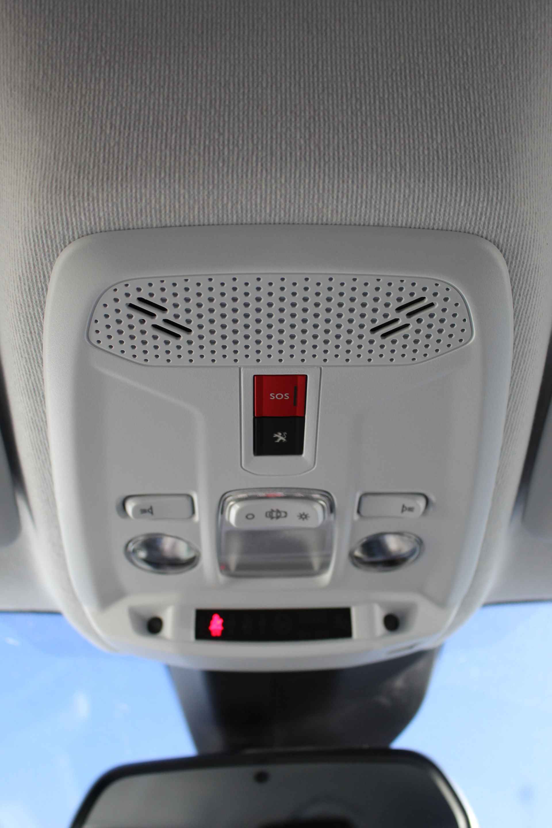 Peugeot e-208 Allure Pack | 3D Nav. + Display | Full LED | Cam | Half leder | LMV 16'' | PDC | Carplay | Climate & - 42/52