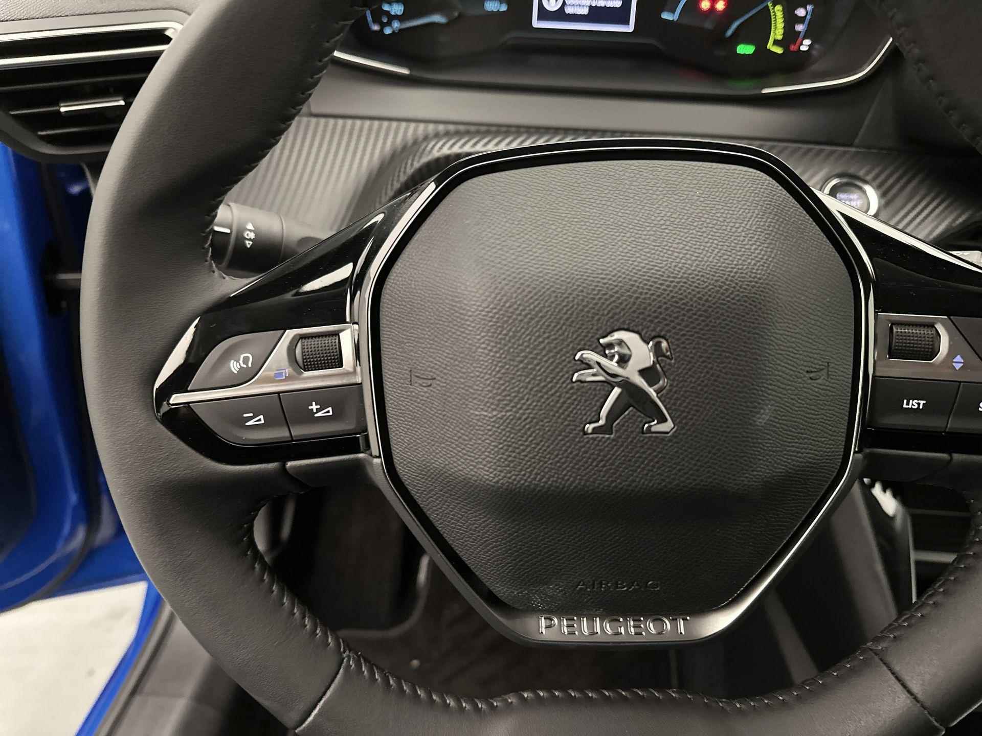 Peugeot e-208 Active 50 kWh 136pk Automaat | Navigatie | 3-fase laden | Climate Control | Cruise Control | Stoelverwarming | Armsteun | Bluetooth | Apple Carplay / Android Auto | DAB+ radio | Elektrisch inklapbare spiegels | Keyless start | Regensensor | Automatisch dimlicht | - 19/33