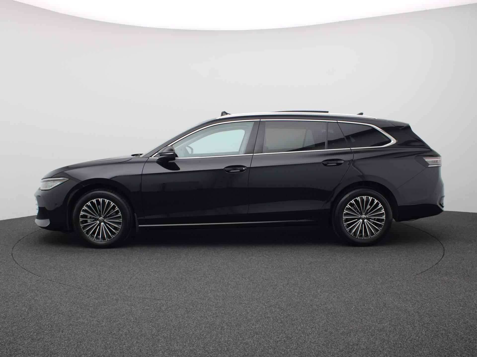 Volkswagen Passat Variant 1.5 eTSI Elegance Business 150PK DSG Pano-Schuifdak, LED-Matrix, Keyless, Virtual Pedal, Stoel-Stuurverwarming, Ergo Comfort stoelen, Trekhaak, 17" LM Velgen - 2/52