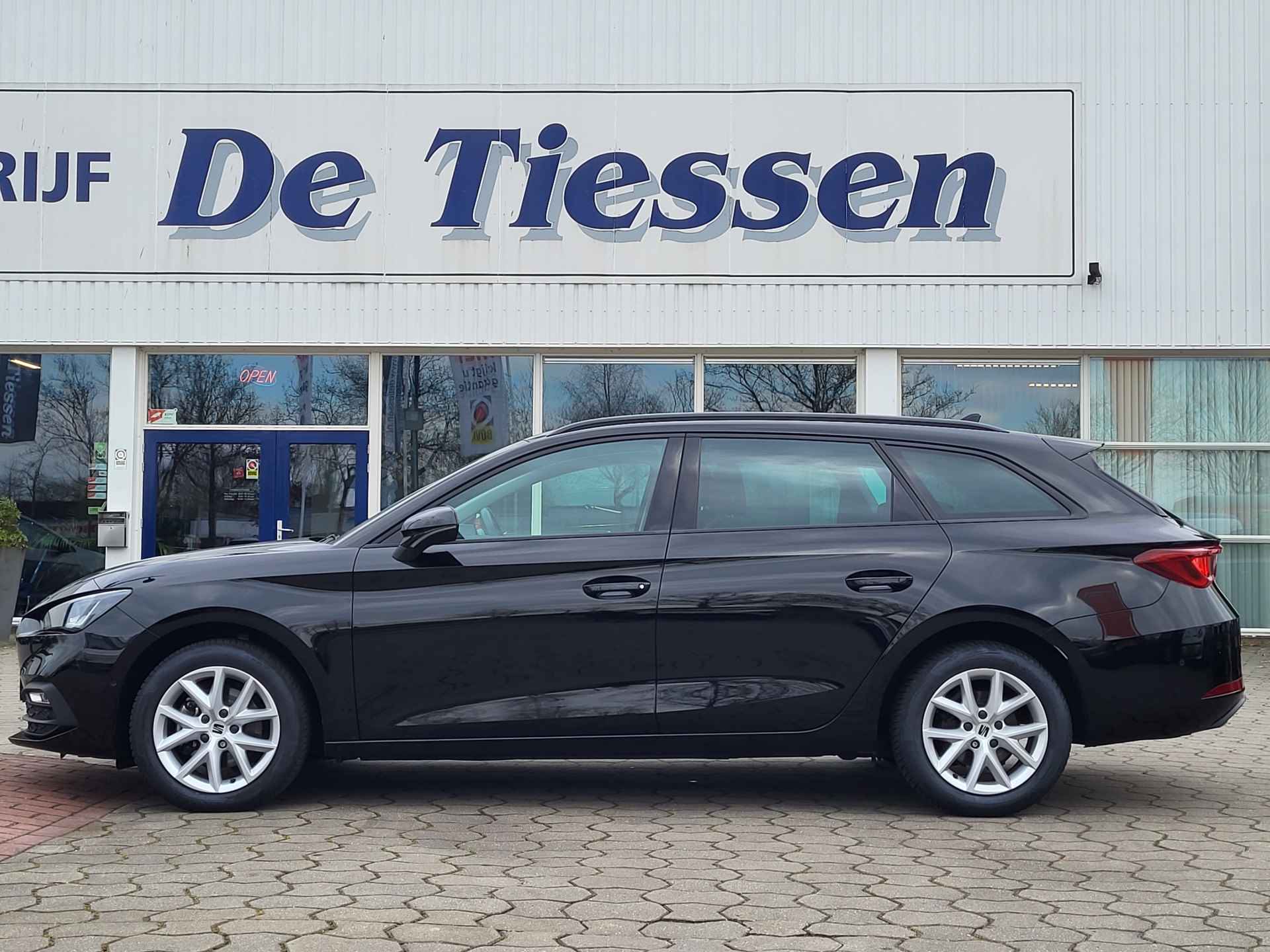 SEAT Leon Sportstourer 1.0 TSI Style Business Intense, Rijklaar met beurt & garantie! - 3/36