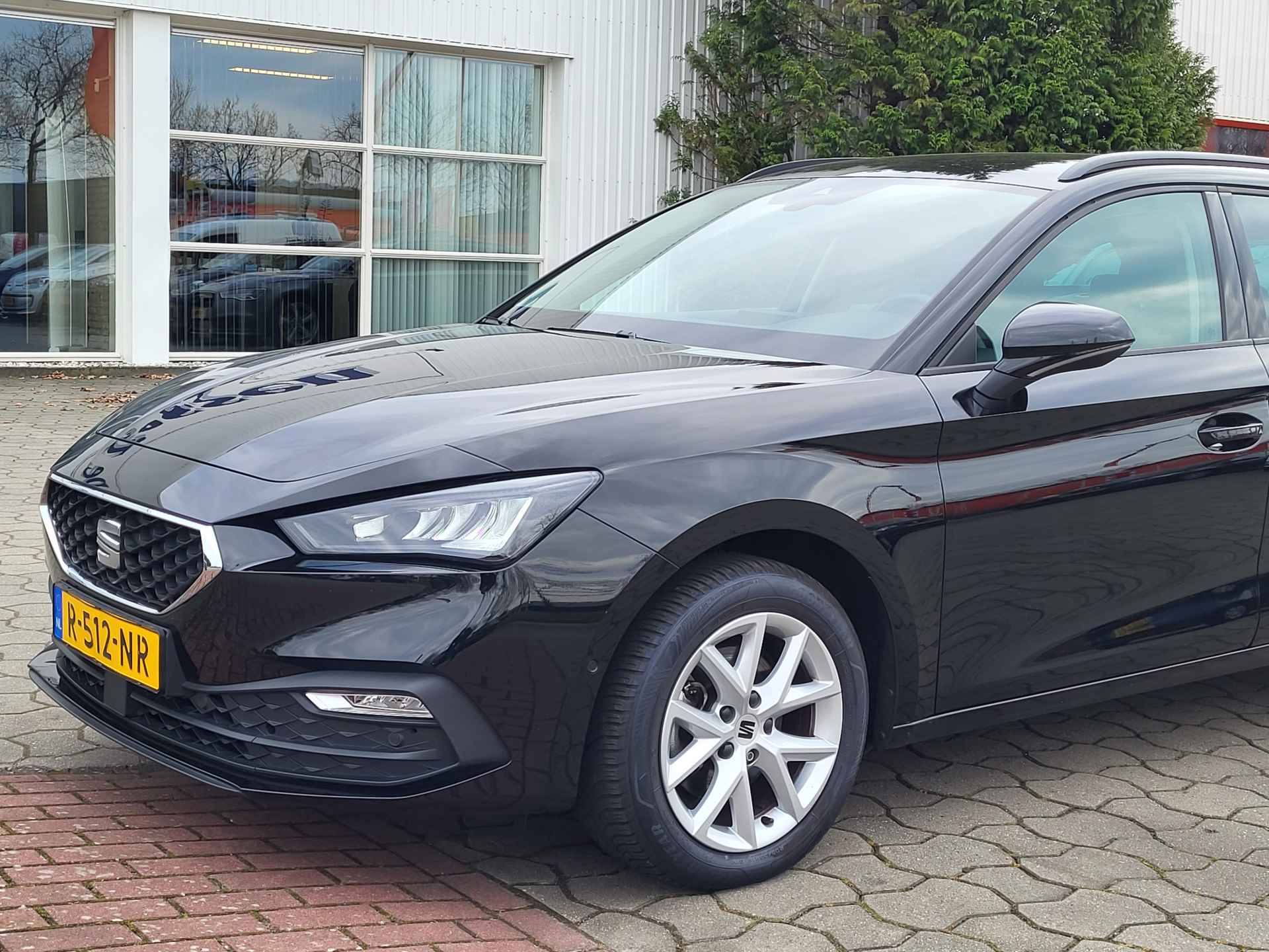 SEAT Leon Sportstourer 1.0 TSI Style Business Intense, Rijklaar met beurt & garantie! - 31/36