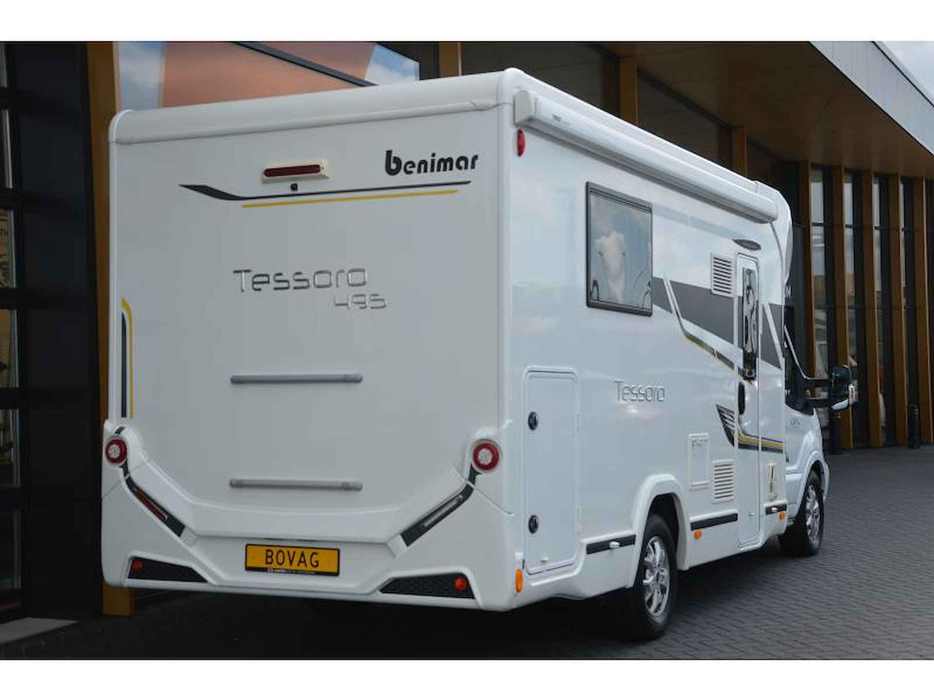 Benimar Tessoro  495 Queensbed - 5/23