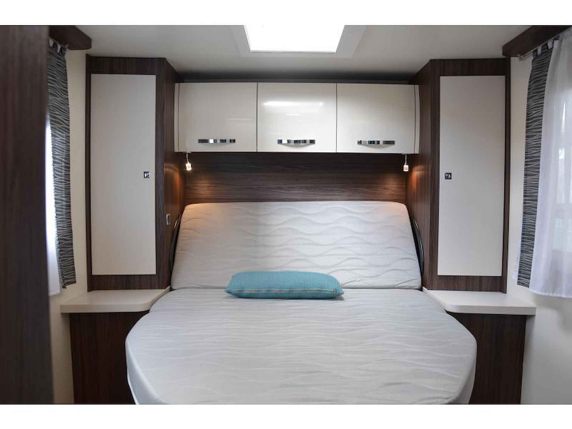 Benimar Tessoro  495 Queensbed - 16/23