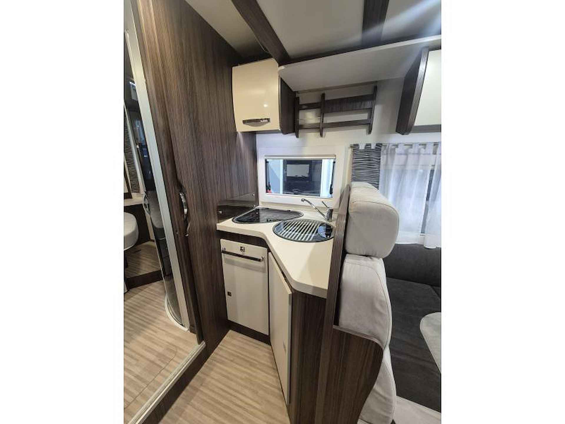 Benimar Tessoro 495 Queensbed - 17/20