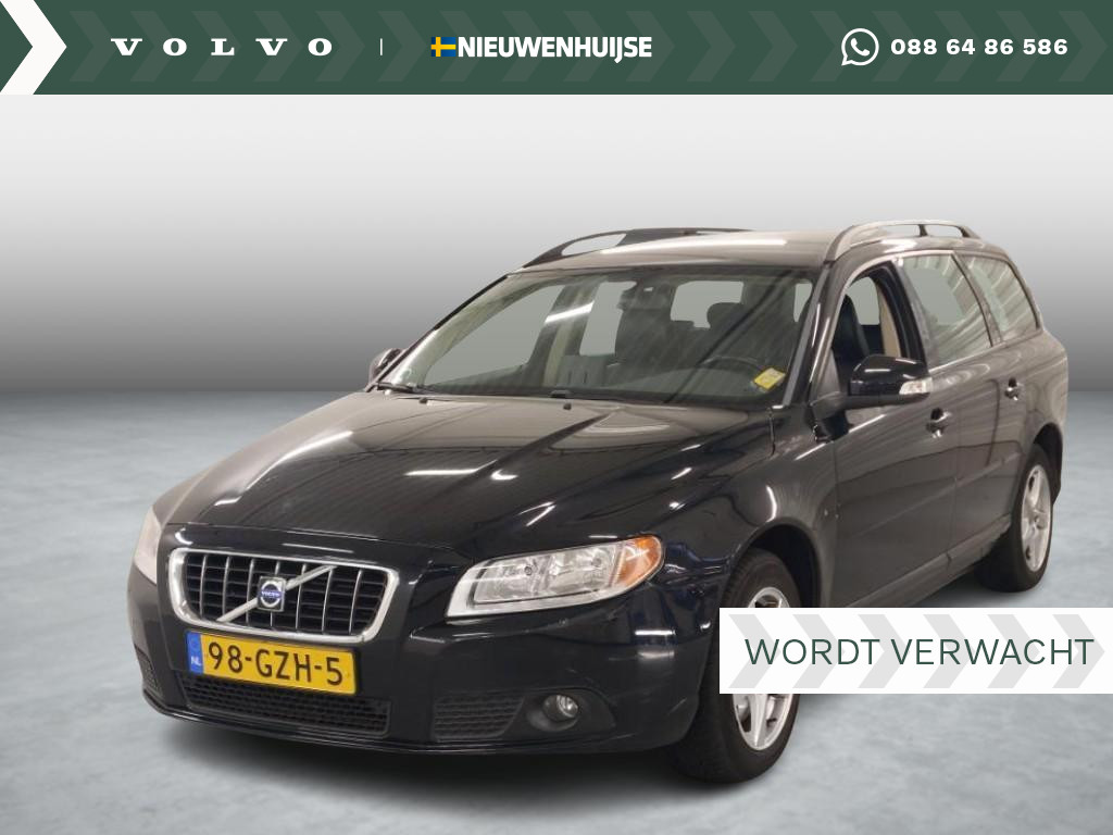 Volvo V70 2.5T Momentum | NL Auto | Youngtimer | 100% Dealer onderhouden | Trekhaak | Leder | Stoelverwarming | PDC |