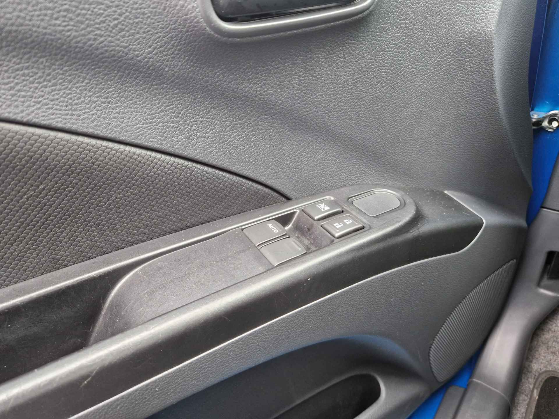 Suzuki Celerio 1.0 Comfort Automaat Lage kmstand, Airco, Parkeersensoren , All-in Rijklaarprijs - 10/18