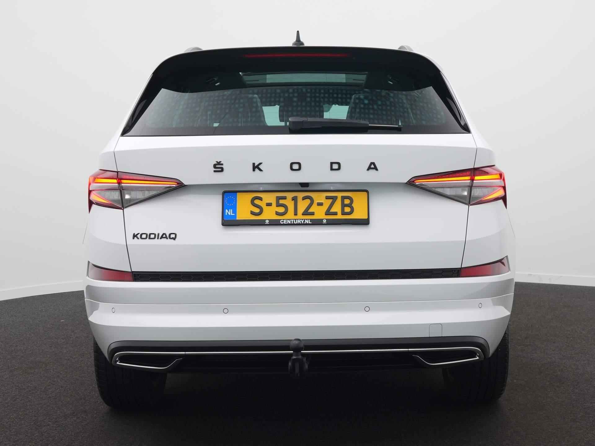 Skoda Kodiaq 1.5 TSI Sportline Business 7p. Navi / Clima / Adaptive Cruise / Achteruitrijcamera / Trekhaak / Ambiance Verlichting - 6/65