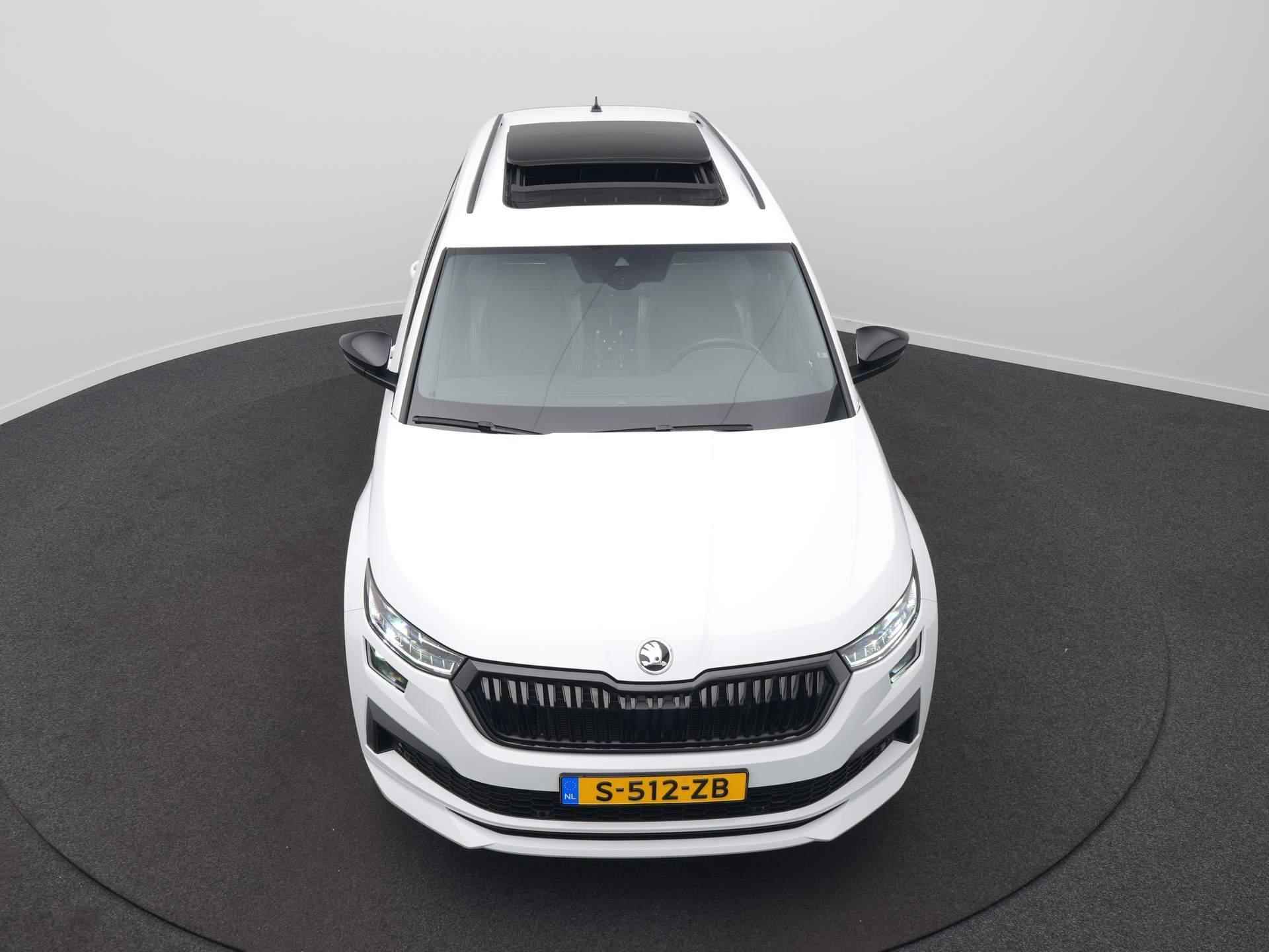 Skoda Kodiaq 1.5 TSI Sportline Business 7p. Navi / Clima / Adaptive Cruise / Achteruitrijcamera / Trekhaak / Ambiance Verlichting - 11/65