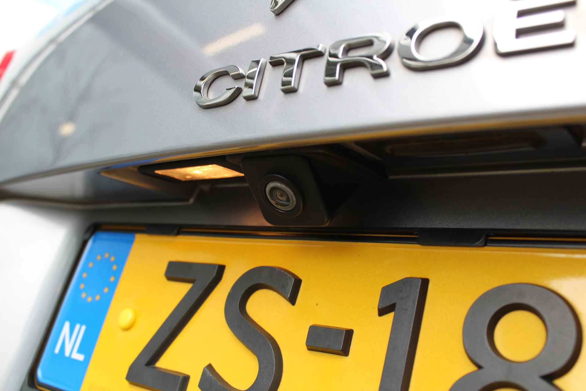 Citroën C5 Aircross 1.2 PureTech Business | Incl. 1 jaar Garantie | 2e Eigenaar | Navigatie | Climate controle | Parkeersensoren V+A | Achteruitrijcamera | Trekhaak | Cruise controle | Digital cockpit | Dodehoek detectie | DAB | 18 Inch LMV | Origineel NL auto | NAP | - 13/56