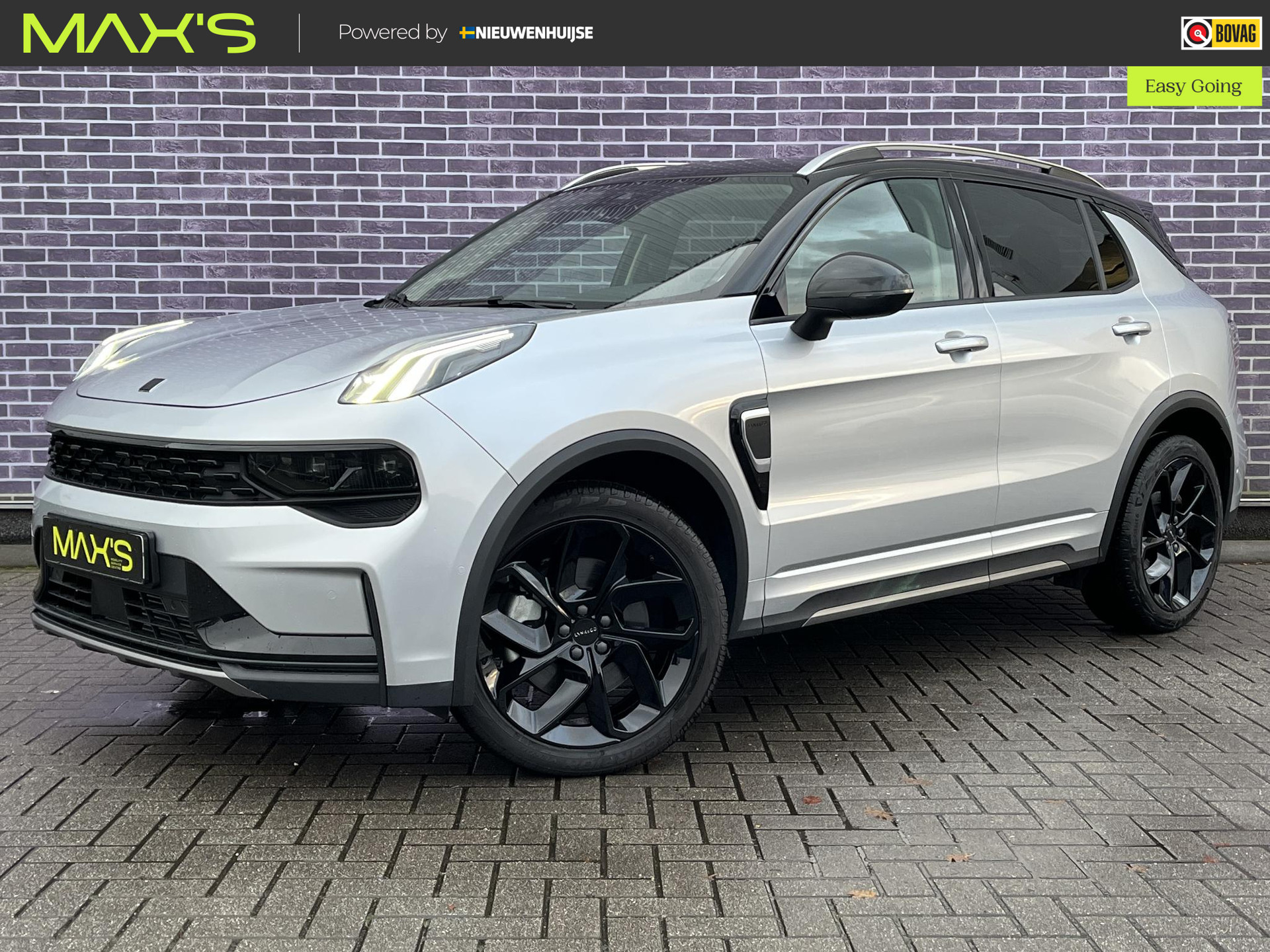 Lynk&Co 01 1.5 | Panoramadak | Adaptive cruise control | LED koplampen | Camera | 20" velgen | Elektrisch bedienbare bestuurderstoel | Stoelverwarming