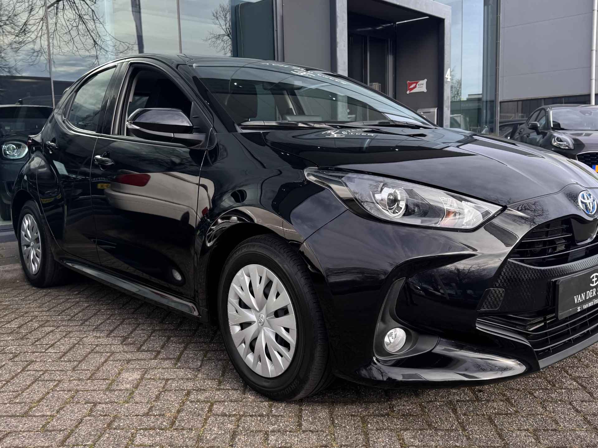 Toyota Yaris 1.5 Hybrid 115 Active Fabrieksgarantie t/m 2034 | Apple Carplay - 13/19