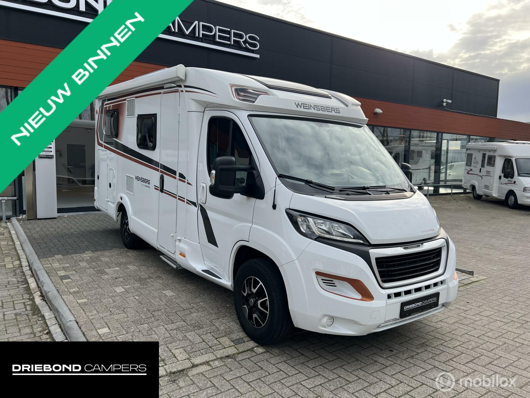 Weinsberg 600 MEG Pepper Edition Enkele Bedden Luifel Grote Garage