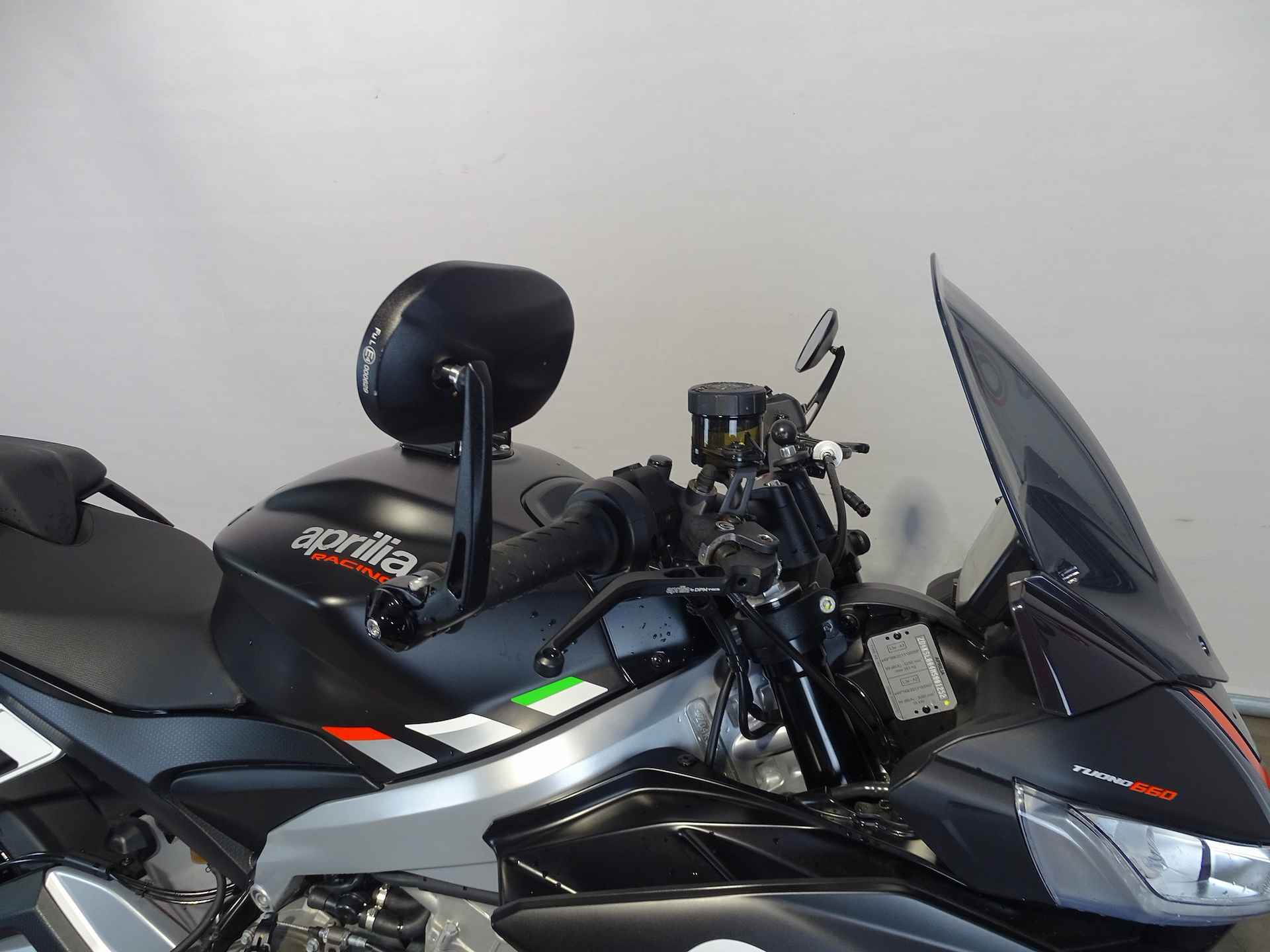 Aprilia TUONO 660 - 4/9