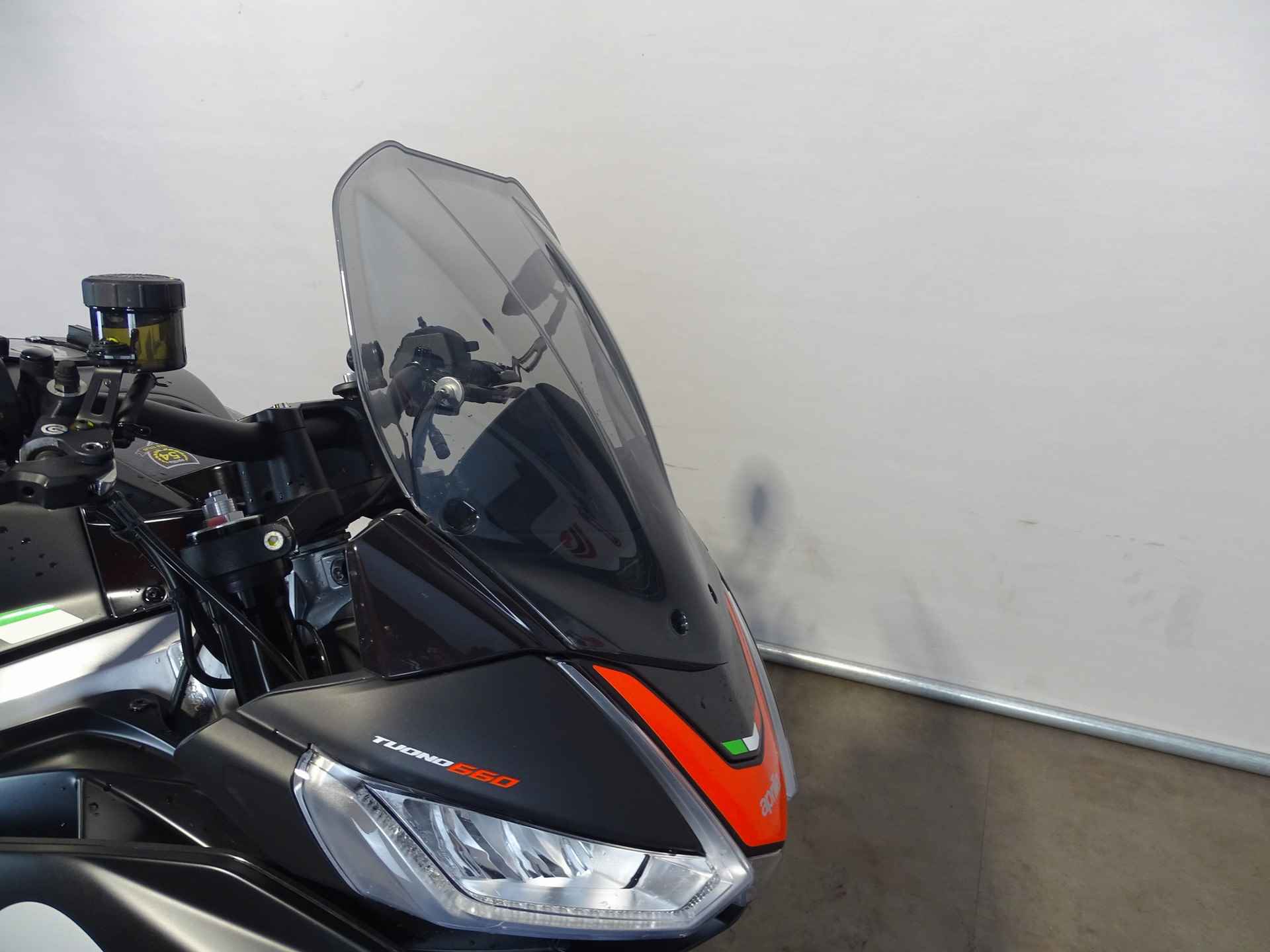 Aprilia TUONO 660 - 5/9