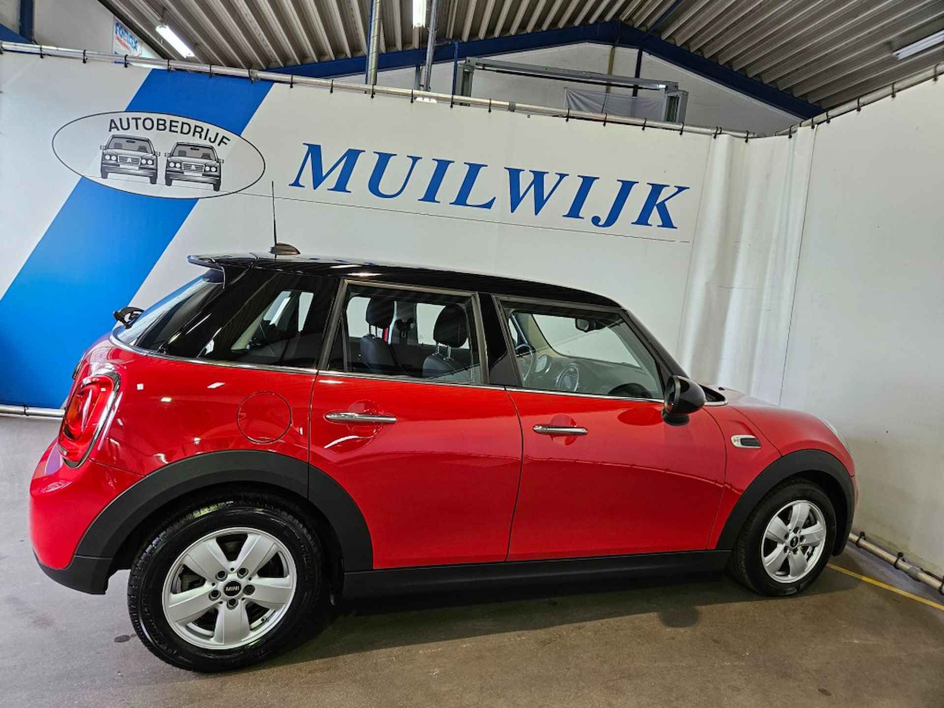 MINI Cooper 1.5 Cooper Business Edition / Automaat / Navi / NL Auto - 15/47