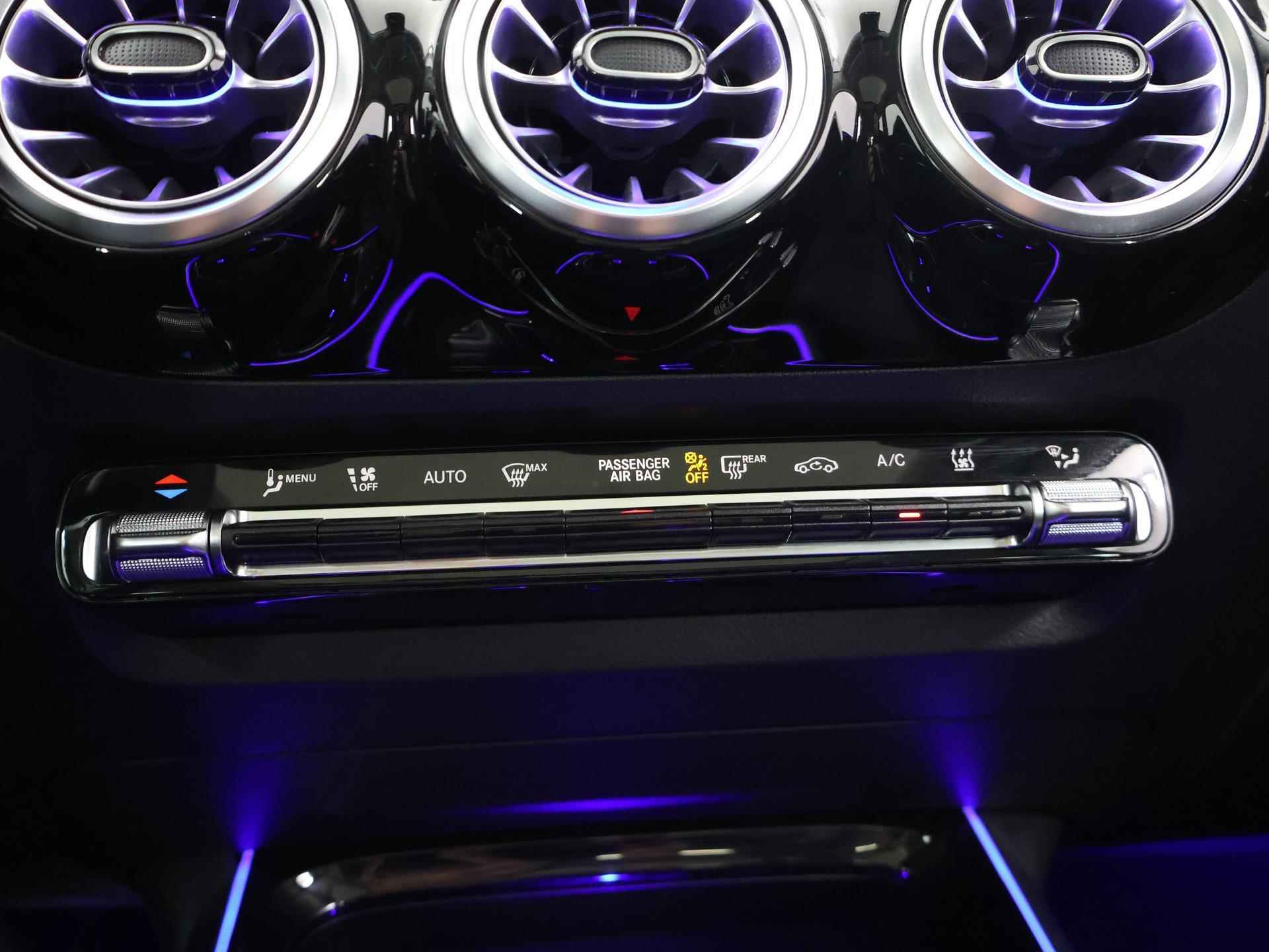 Mercedes-Benz B-klasse 250 e AMG Line | Panoramadak | Widescreen | Sfeerverlichting | Navigatie | Carplay | Stoelverwarming | Mercedes LED | - 28/44