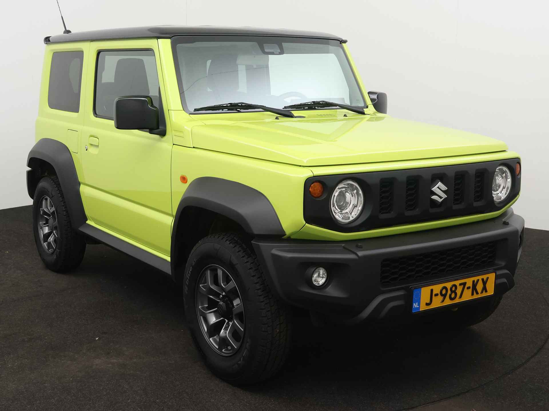 Suzuki Jimny 1.5 Comfort | Navigatie | Airco Aut. | LM velgen | Cruise Control | - 28/41