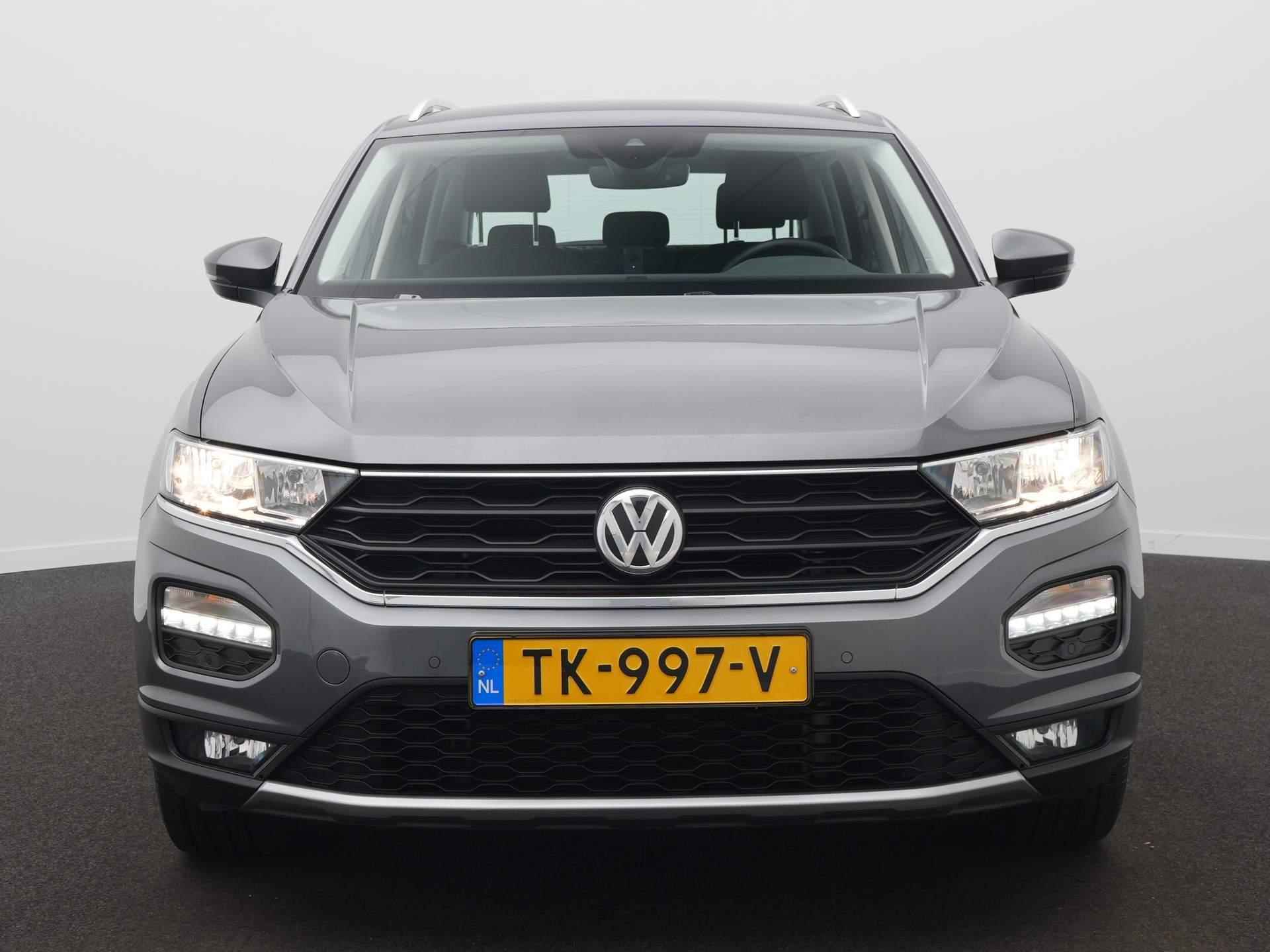 Volkswagen T-Roc 1.0 TSI Style / Adap. Cruise / Climate / Sensoren / Navi - 2/39