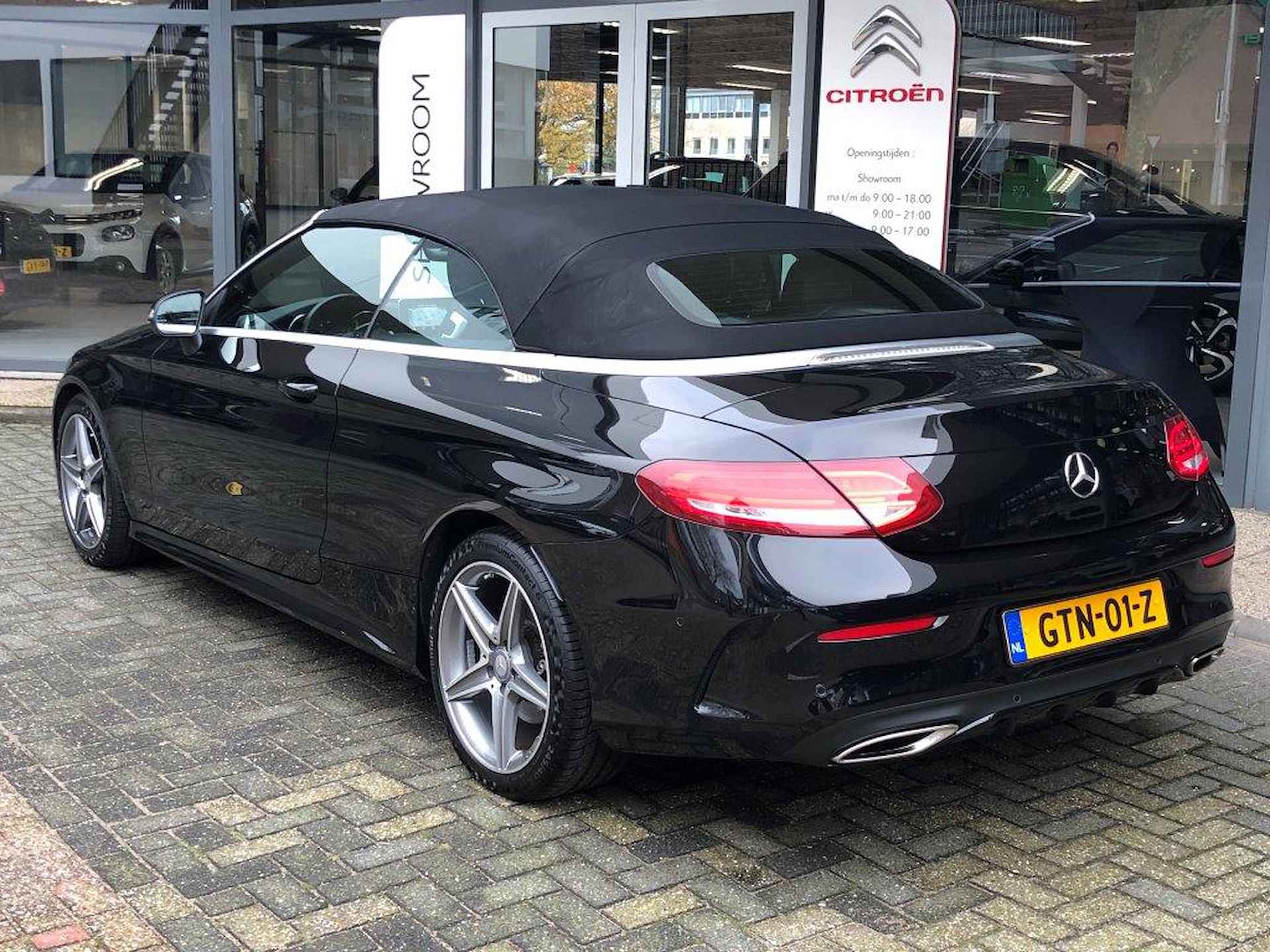 Mercedes C-Klasse Cabrio AMG Line - 19/25