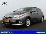 Toyota Auris 1.2T Executive | Navigatie | Parkeerhulp | Verwarmde voorstoelen |