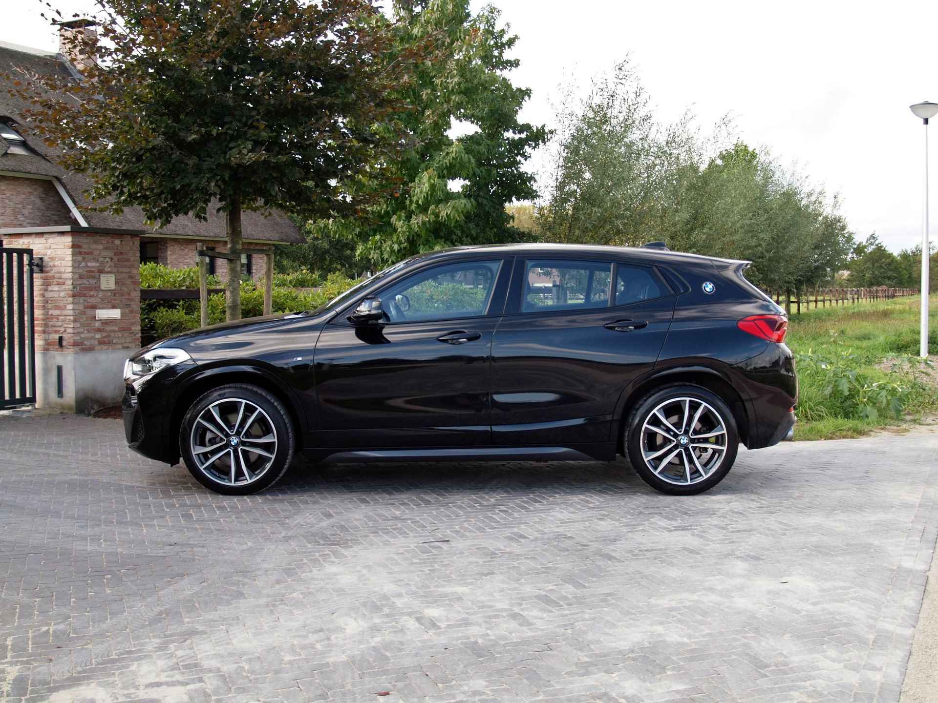 BMW X2 sDrive20i High Executive Edition | M-Pakket | Ledere Bekleding | NL-Auto | Harman Kardon | - 7/33