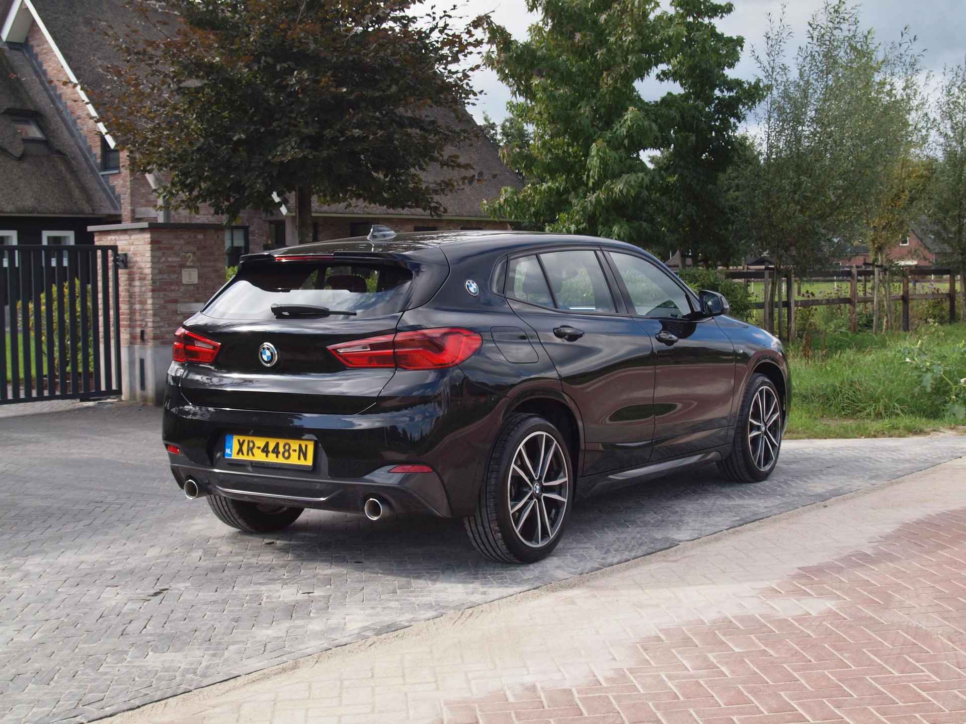 BMW X2 sDrive20i High Executive Edition | M-Pakket | Ledere Bekleding | NL-Auto | Harman Kardon | - 10/33