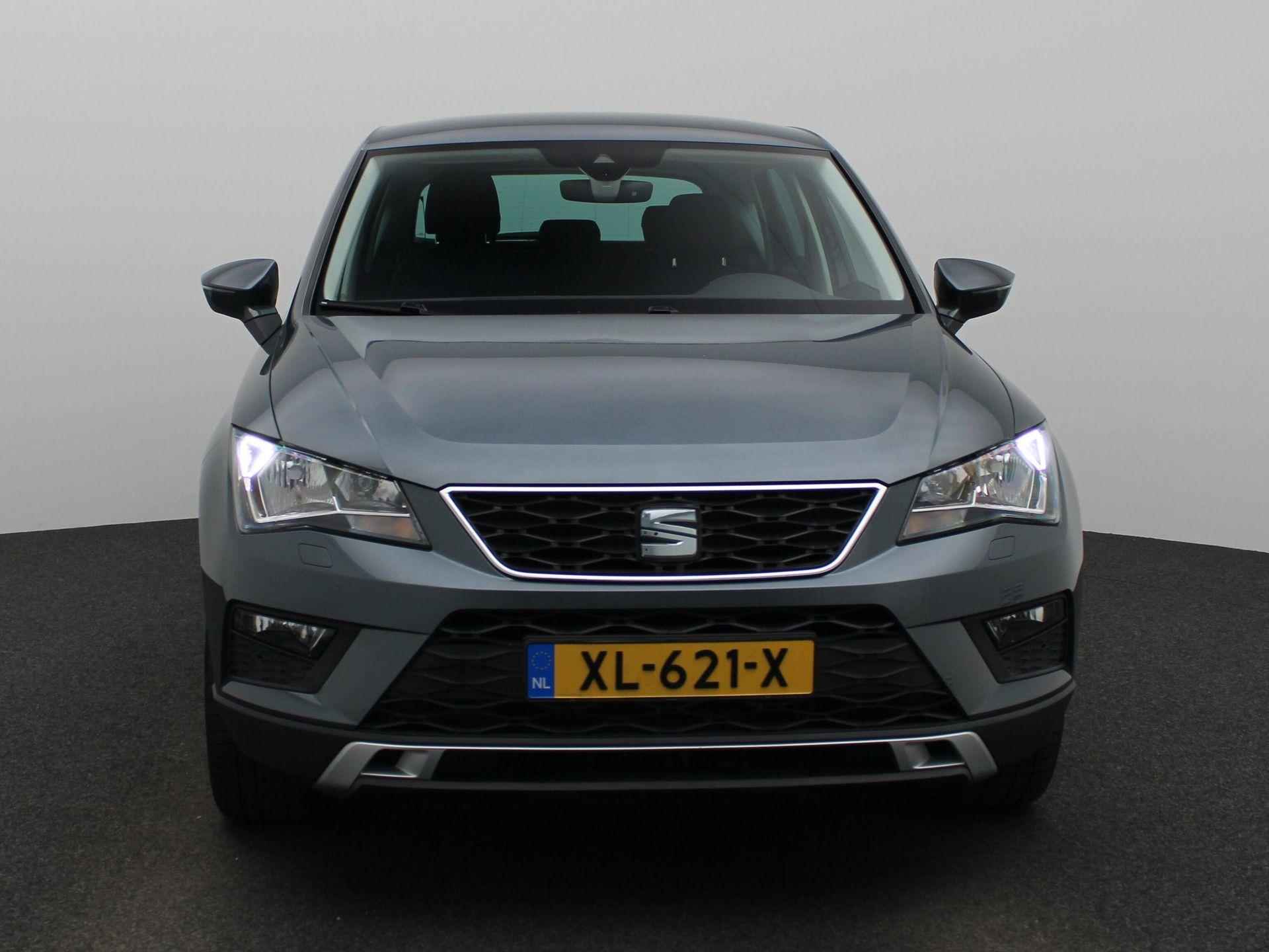 SEAT Ateca 1.0 EcoTSI Style Business Intense 115 PK | Parkeersensoren | Navigatie | Stoelverwarming | Cruise Control | Apple Carplay & Andriod Auto - 4/37