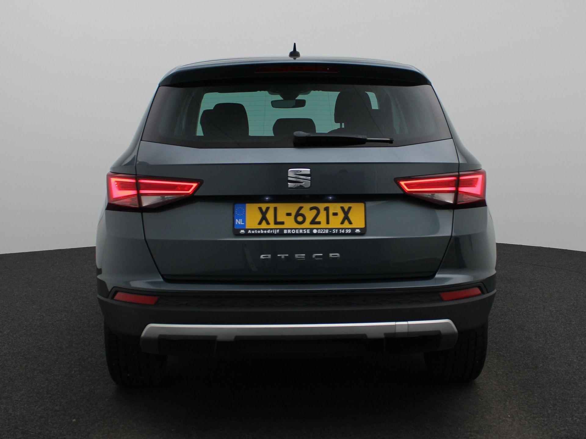 SEAT Ateca 1.0 EcoTSI Style Business Intense 115 PK | Parkeersensoren | Navigatie | Stoelverwarming | Cruise Control | Apple Carplay & Andriod Auto - 6/37