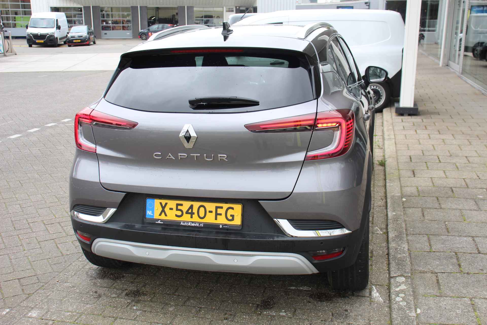 Renault Captur 1.0 TCe 90 Intens - 36/45