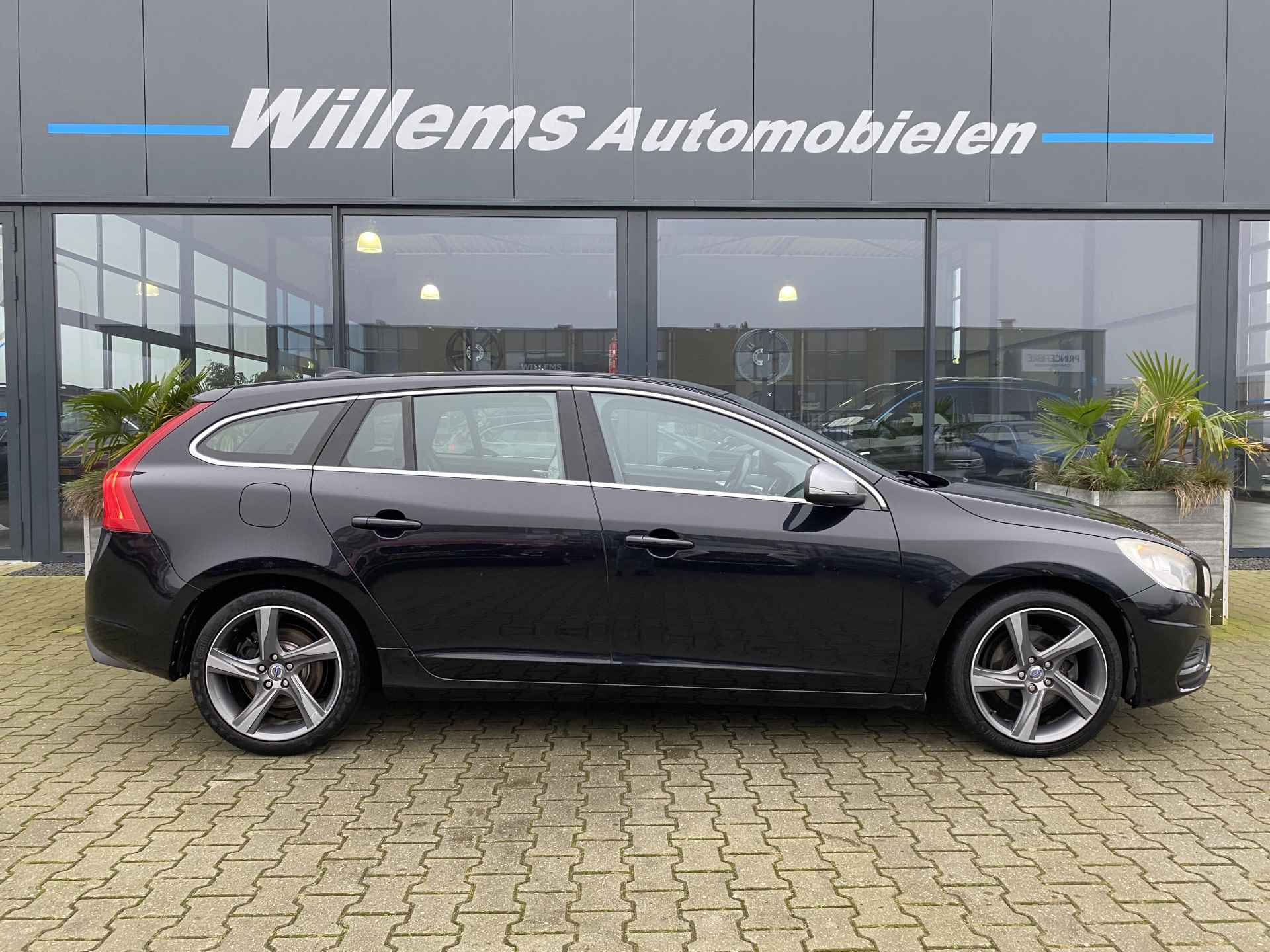 Volvo V60 1.6 T3 R-Design Schuifkanteldak, Stoelverwarming & Cruise Control - 5/33