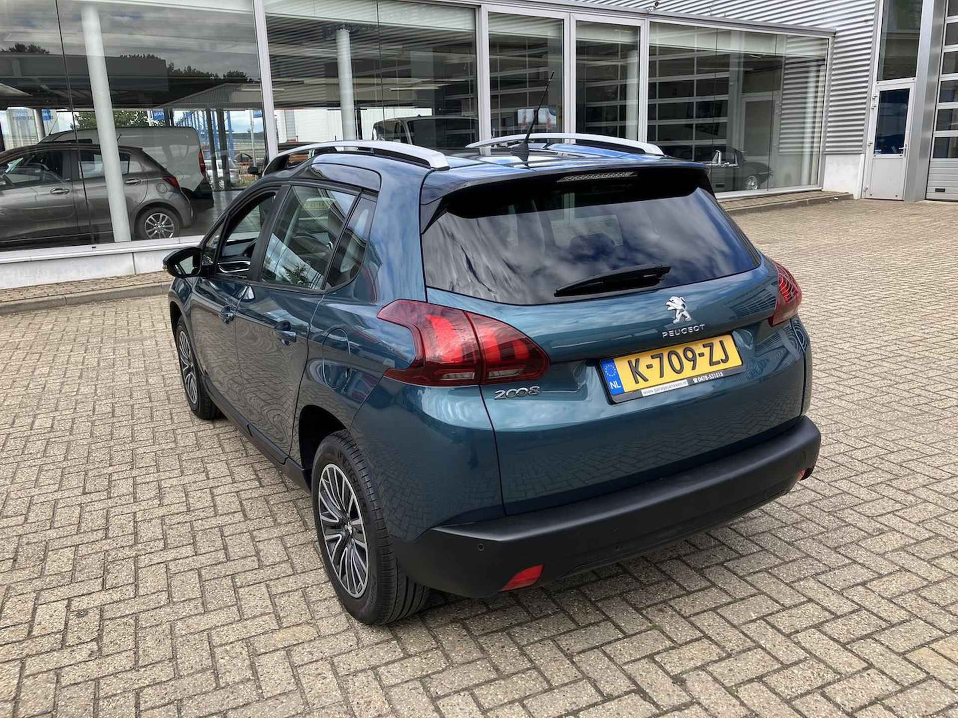 Peugeot 2008 1.2 PURE TECH BLUE LION PANODAK - 5/14