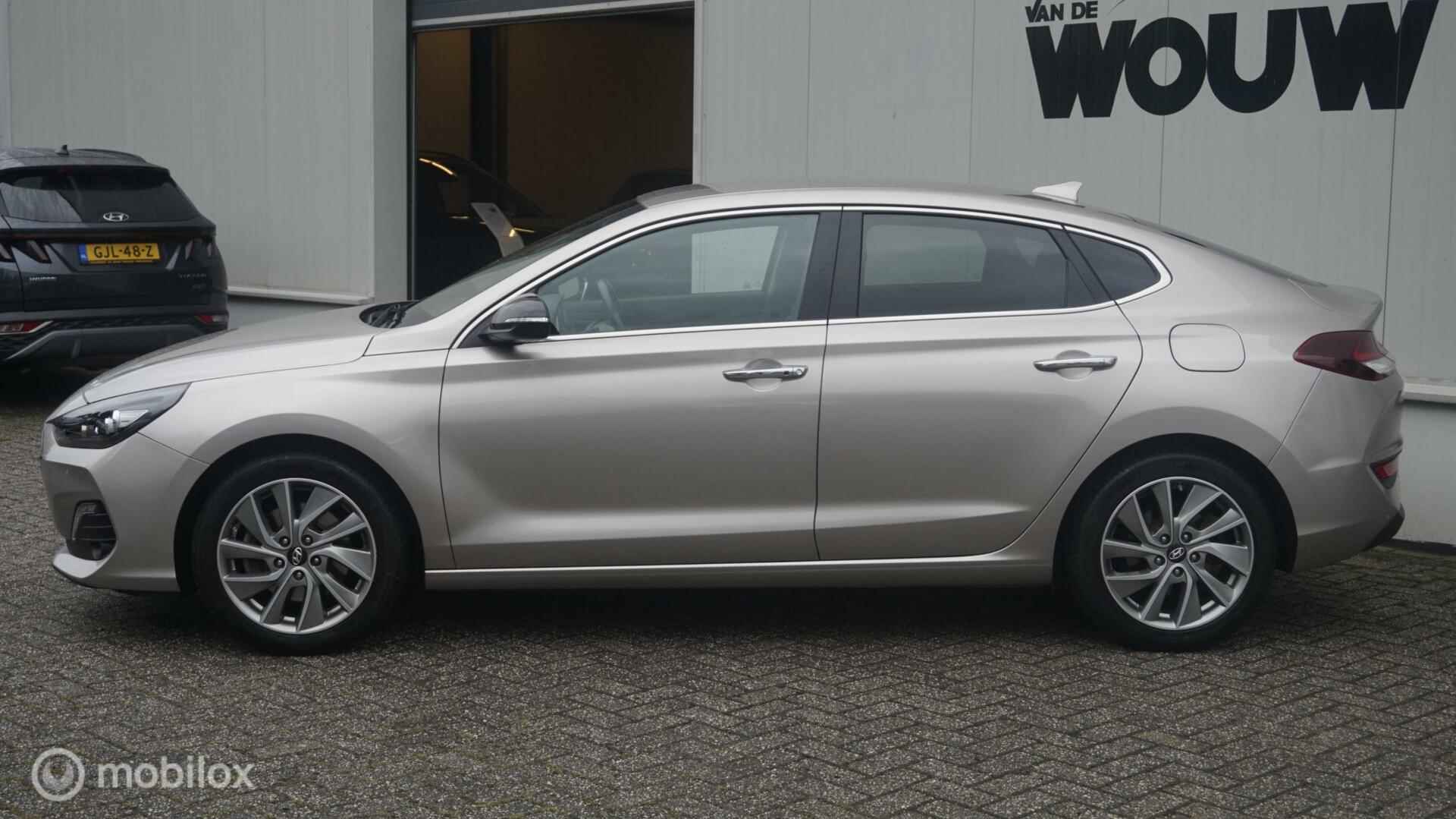 Hyundai i30 Fastback 1.0 T-GDI Premium | Dealeronderhouden - 5/32