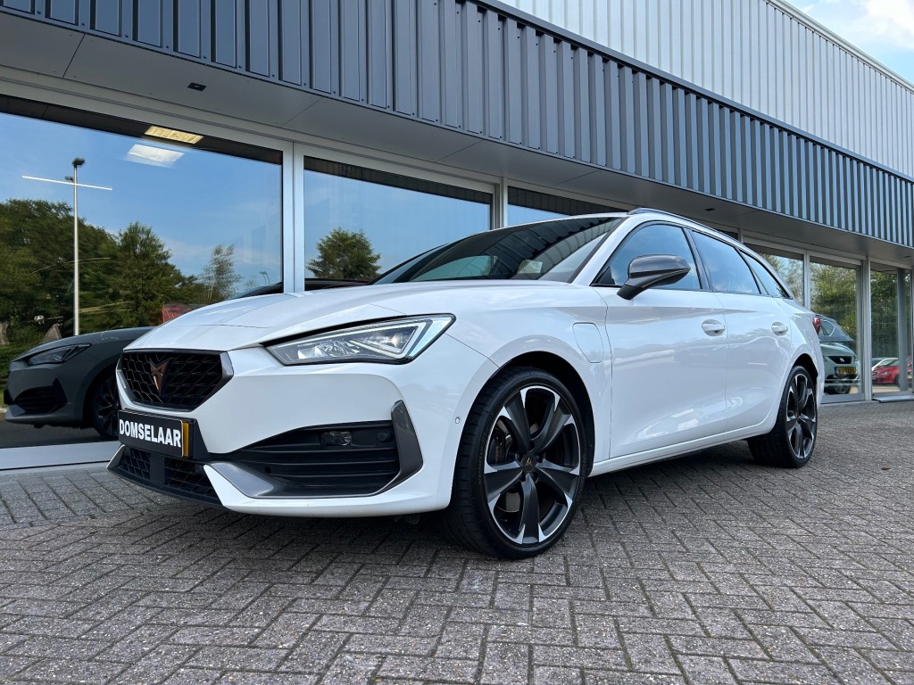 CUPRA Leon Sportstourer 1.4 e-Hybrid VZ Business