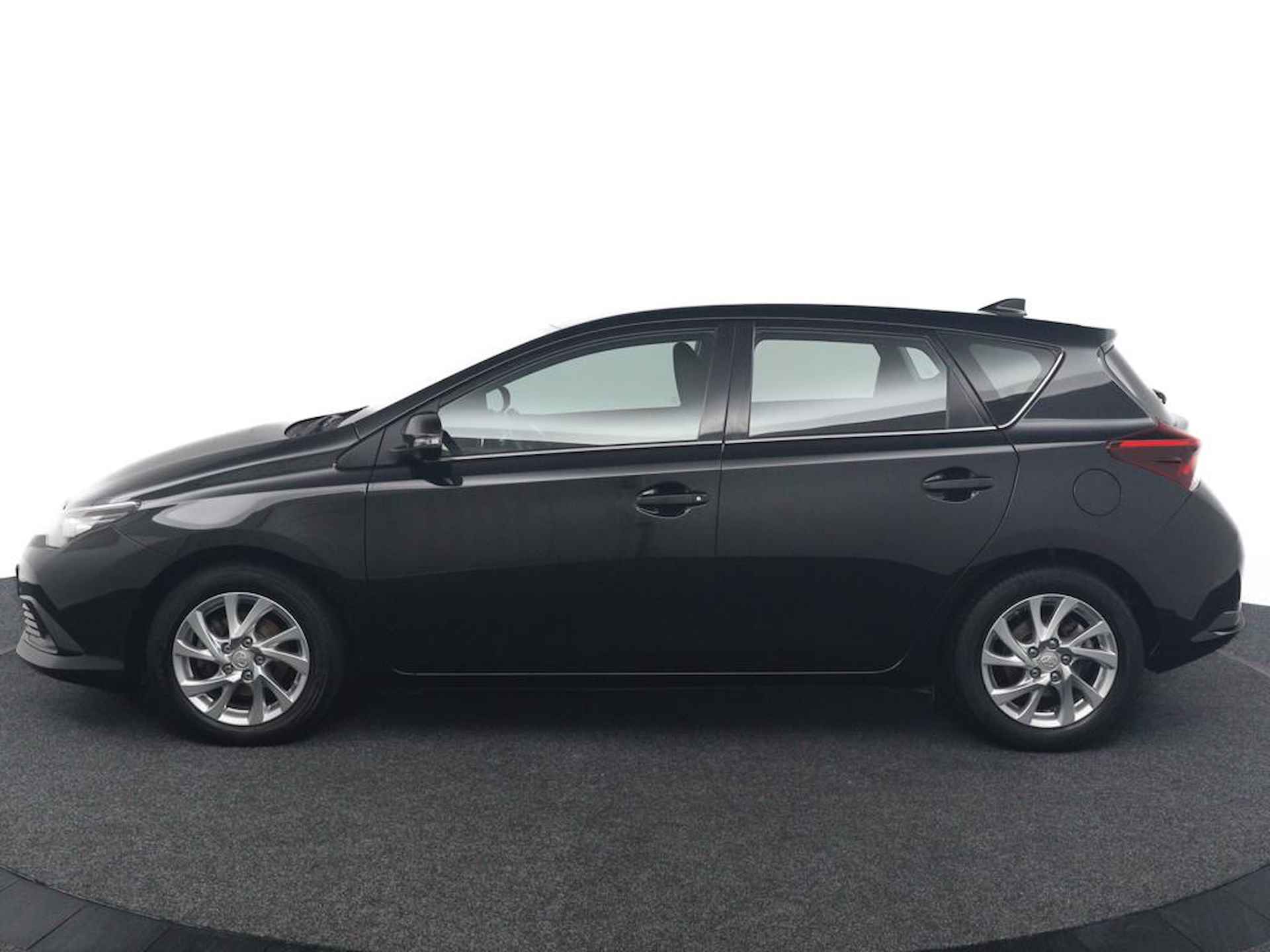 Toyota Auris 1.3 Aspiration | Trekhaak | Navigatie | Cruise Control | Climate Control | - 6/46