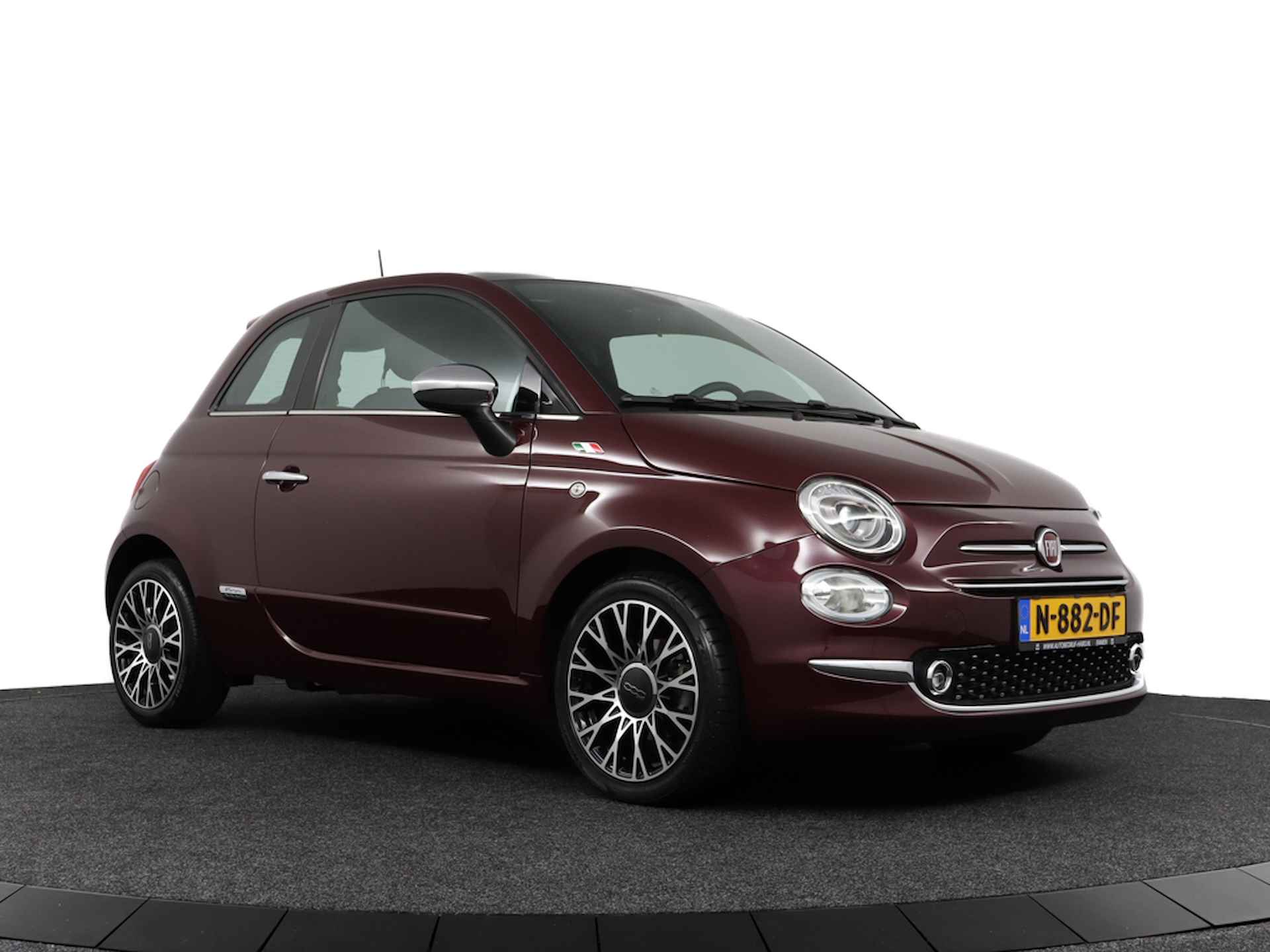 Fiat 500 1.0 HYBRID LAUNCH EDITION ECC/CRUISE/NAV/PANO.DAK/PARK.SENS/LMV - 6/47