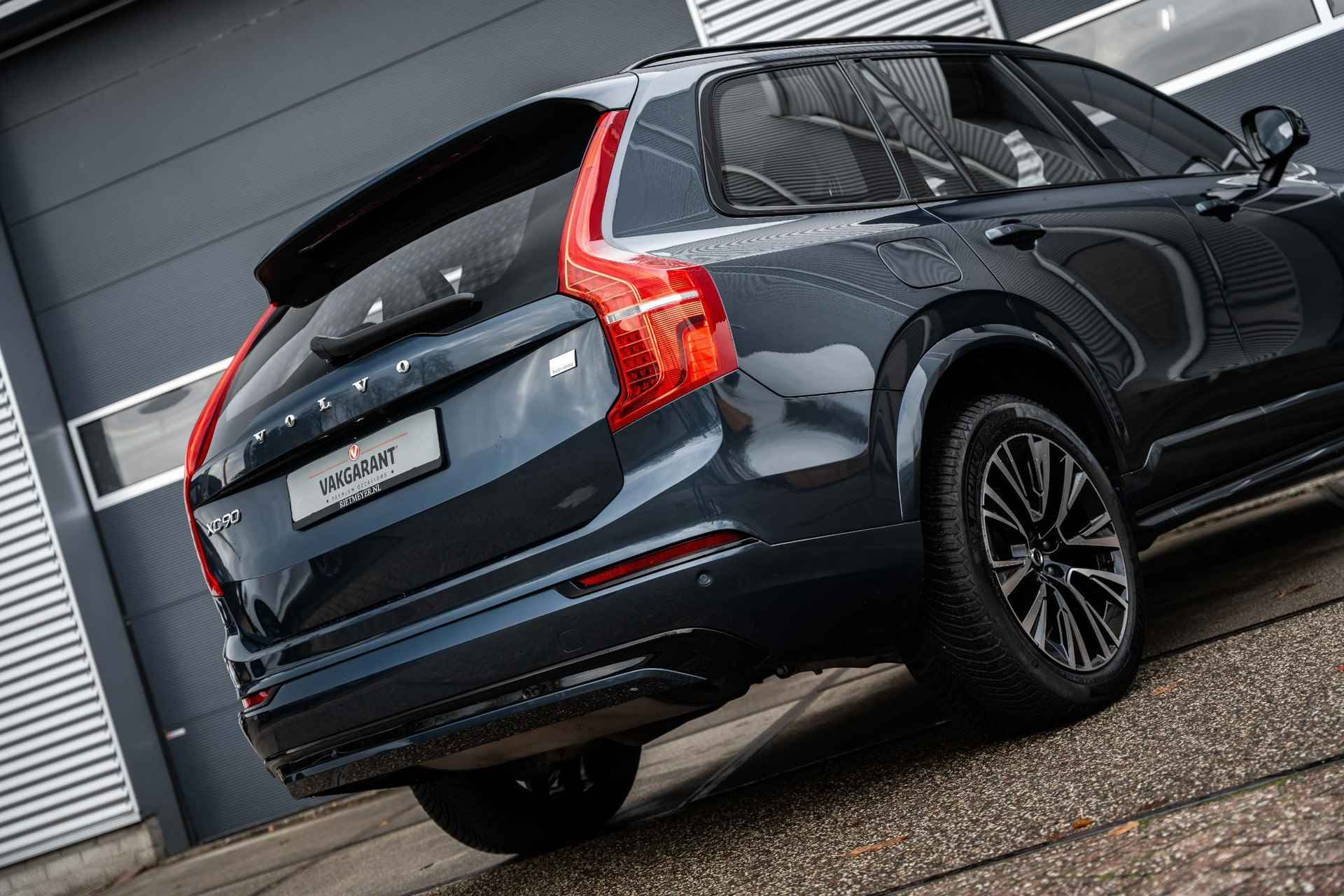 Volvo XC90 2.0 T8 Recharge AWD Ultimate Dark | Pano Dak | Camera | Stoel/Stuur verw. | Harman Kardon | ACC - 47/50