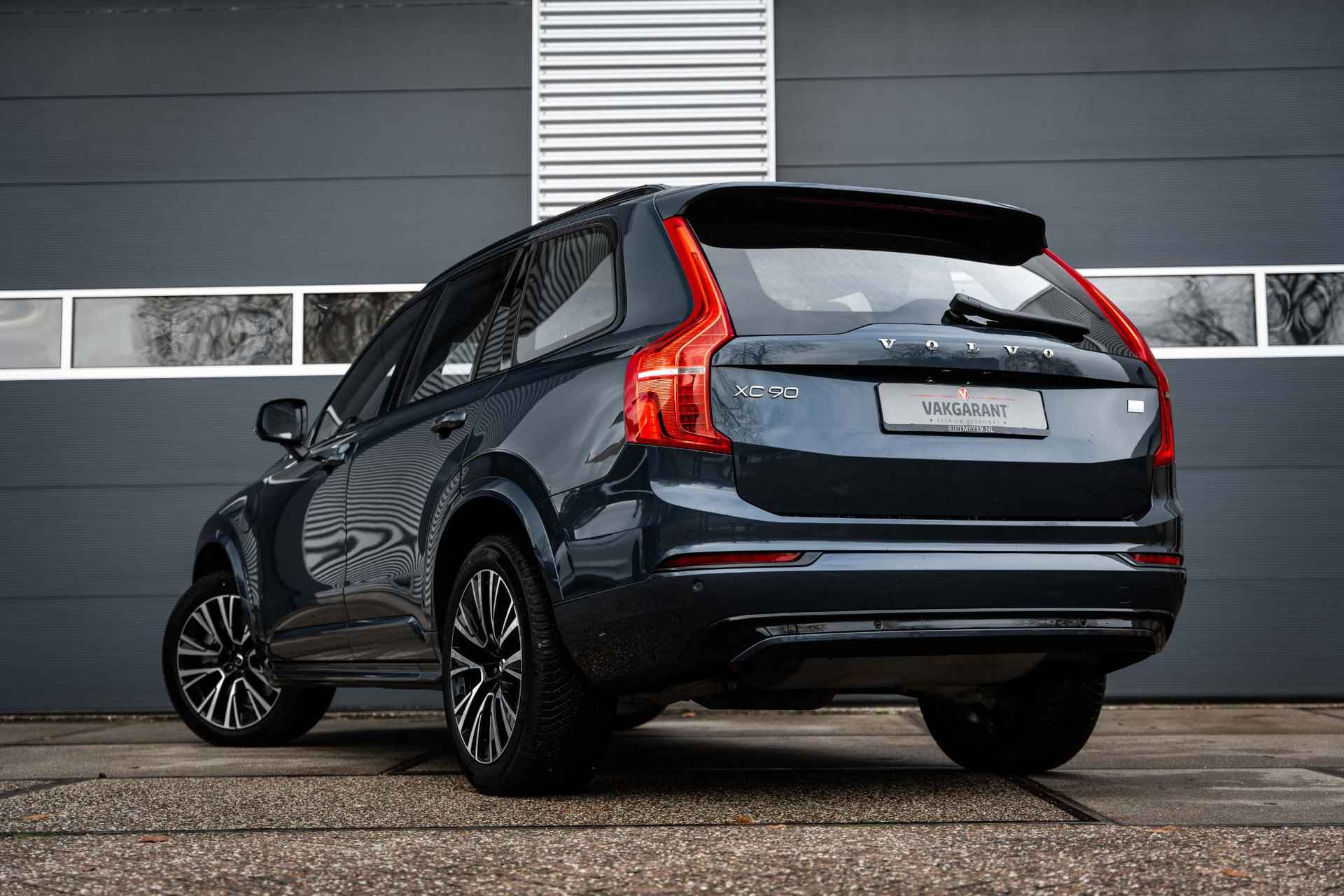 Volvo XC90 2.0 T8 Recharge AWD Ultimate Dark | Pano Dak | Camera | Stoel/Stuur verw. | Harman Kardon | ACC - 4/50