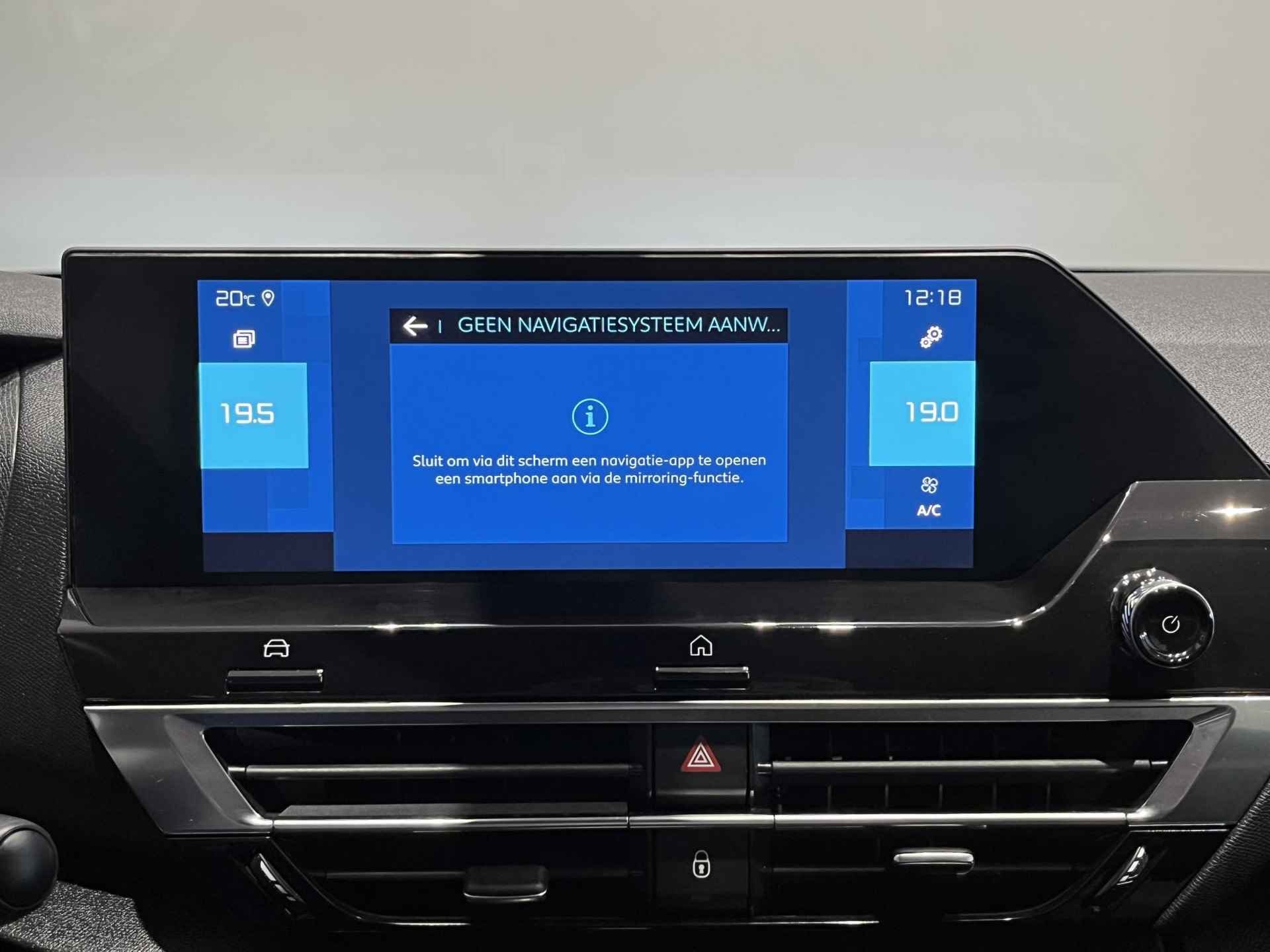 Citroen Ë-C4 Feel 50 kWh | €2000,- overheidssubsidie | Apple Carplay/Android Auto | Zeer compleet - 18/29