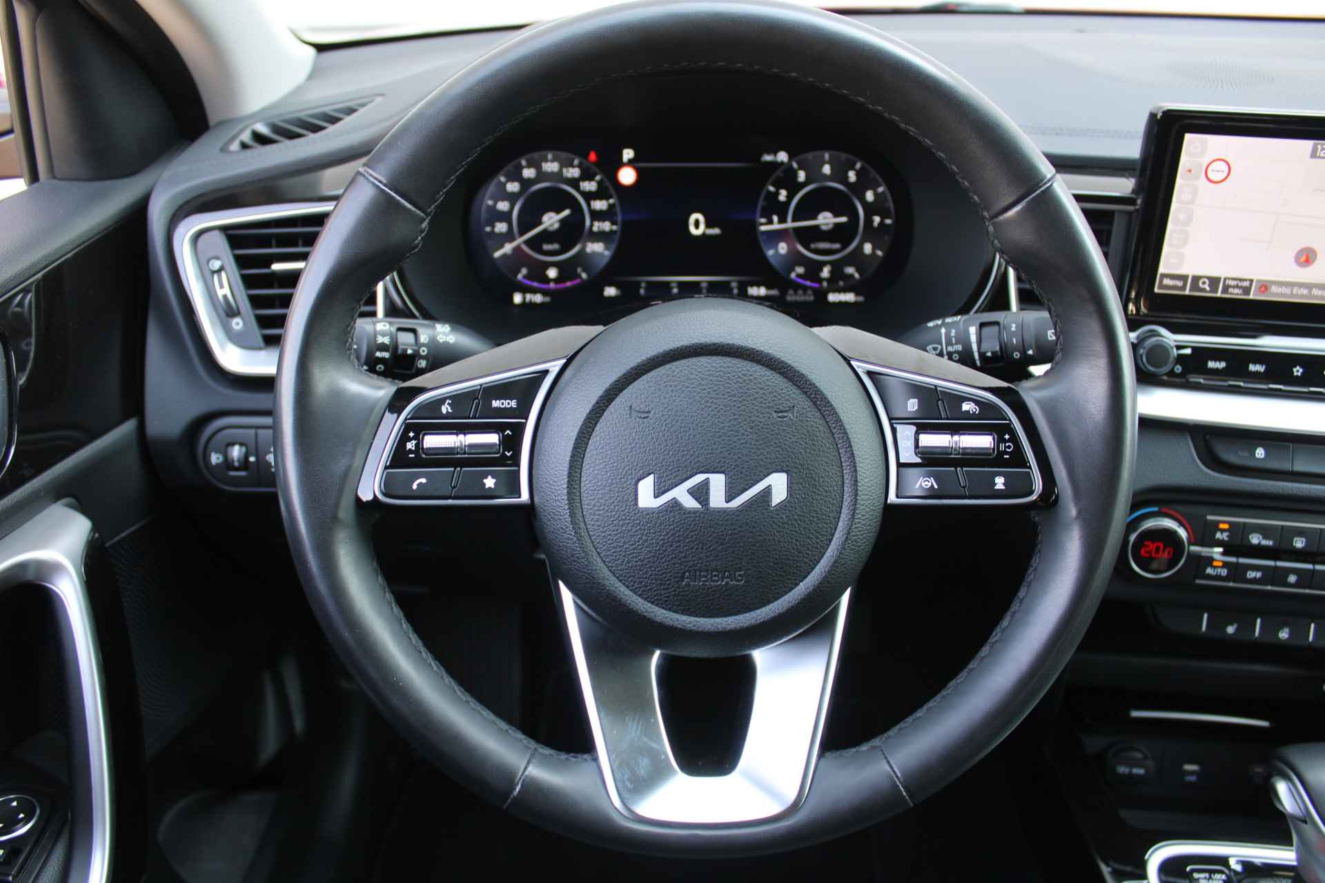 Kia Xceed 1.5 T-GDi DCT7 DynamicPlusLine | 18" LM | Keyless | Airco | Cruise | Navi | Camera | PDC | - 11/35