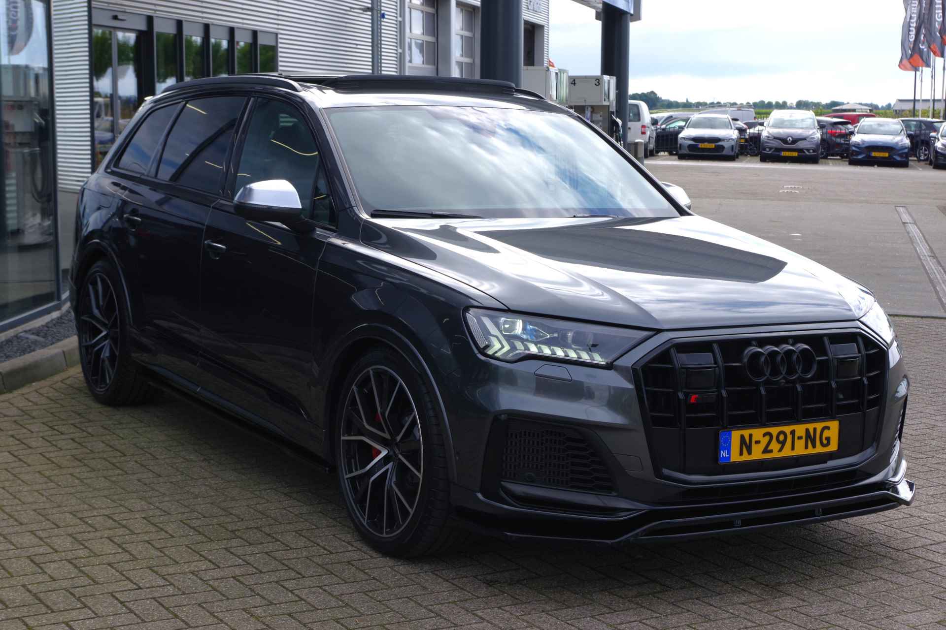 Audi Q7 4.0 TDI SQ7 435 PK V8 Quattro 7p, Panoramadak, Trekhaak, 4-Wielsturing, BOSE, Laser-LED, 22" LM - 4/40