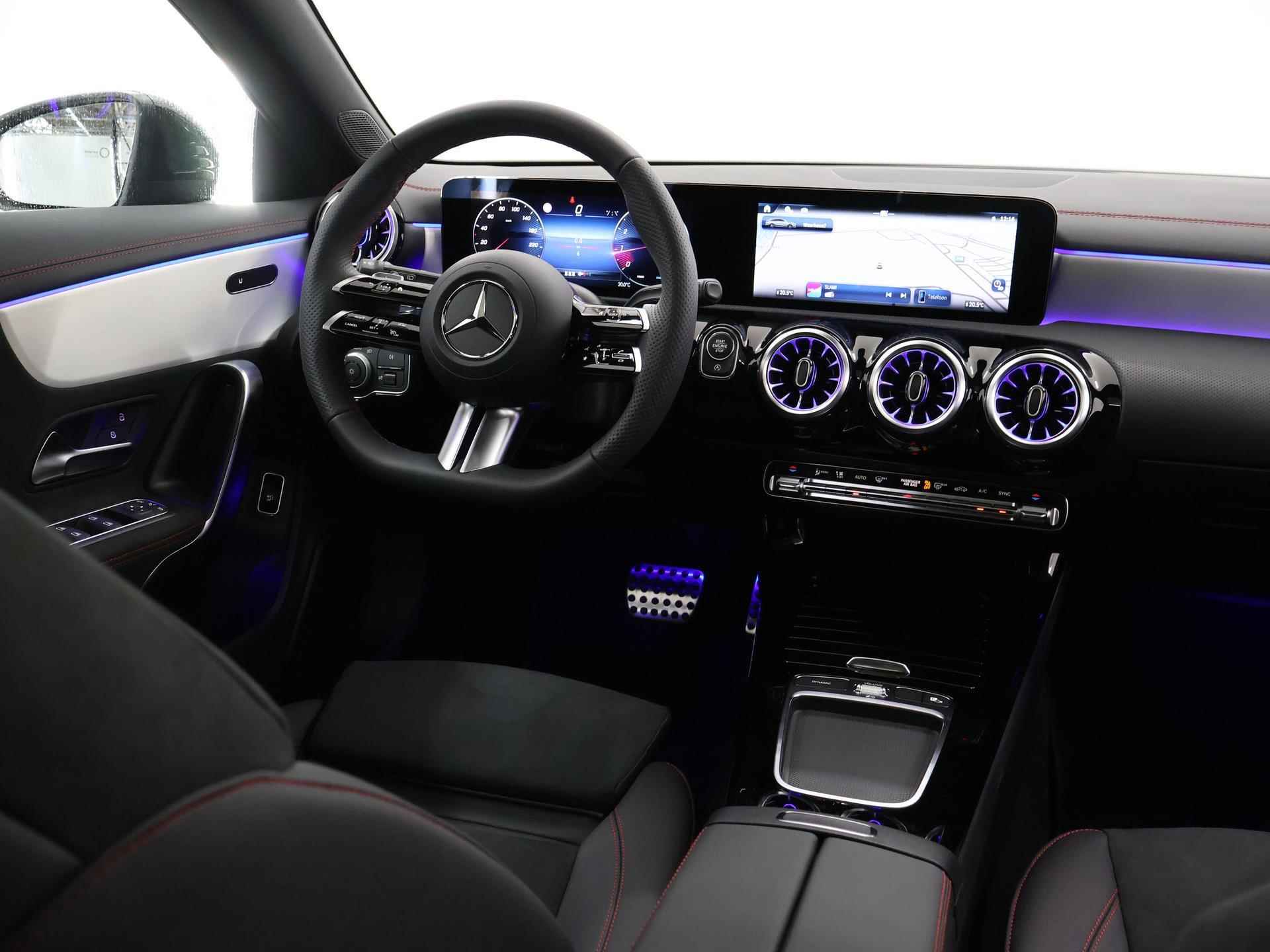 Mercedes-Benz CLA-klasse Shooting Brake 180 Star Edition AMG NIGHT | Panoramadak | Sfeerverlichting | Dodehoek assistent | Achteruitrijcamera | Keyless Entry | Apple Carplay | MultiBeam LED | - 10/46