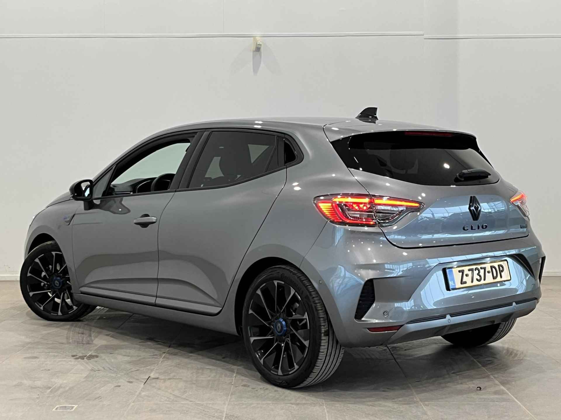 Renault Clio 1.6 E-Tech Full Hybrid 145 Esprit Alpine | 360° camera | Adaptieve cruise control | Apple Carplay/Android Auto - 6/25