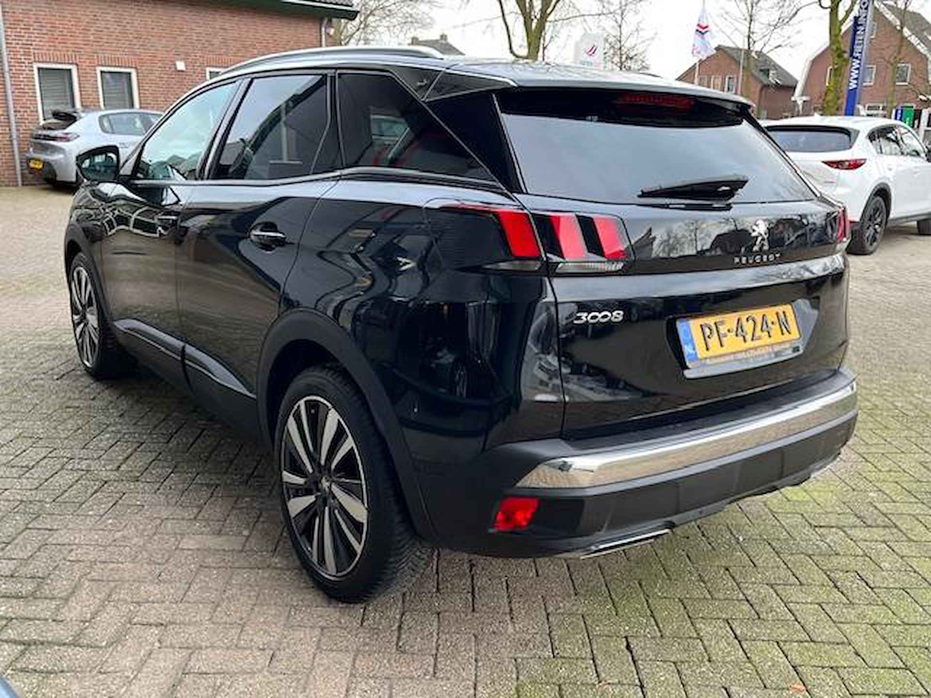 Peugeot 3008 1.2 PureTech Active - 5/19