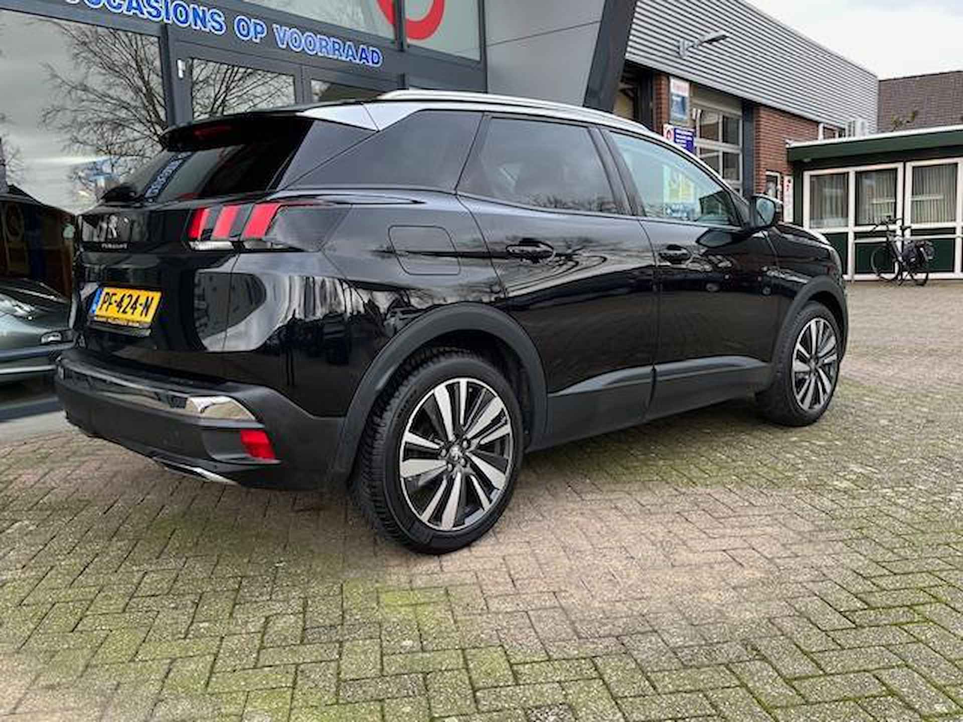 Peugeot 3008 1.2 PureTech Active - 7/19