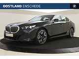 BMW 5 Serie 530e M Sport Automaat / Panoramadak / Trekhaak / Parking Assistant Professional / Stoelventilatie / Adaptieve LED / Comfort Access