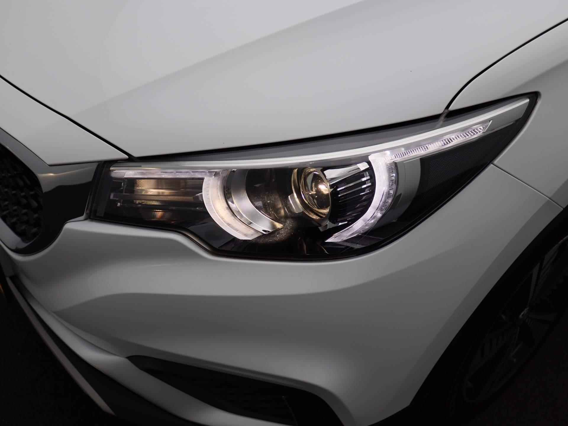 MG ZS EV Luxury | Leder | Navi | Panoramadak | Camera | Apple CarPlay | Adaptive Cruise Control | - 14/28
